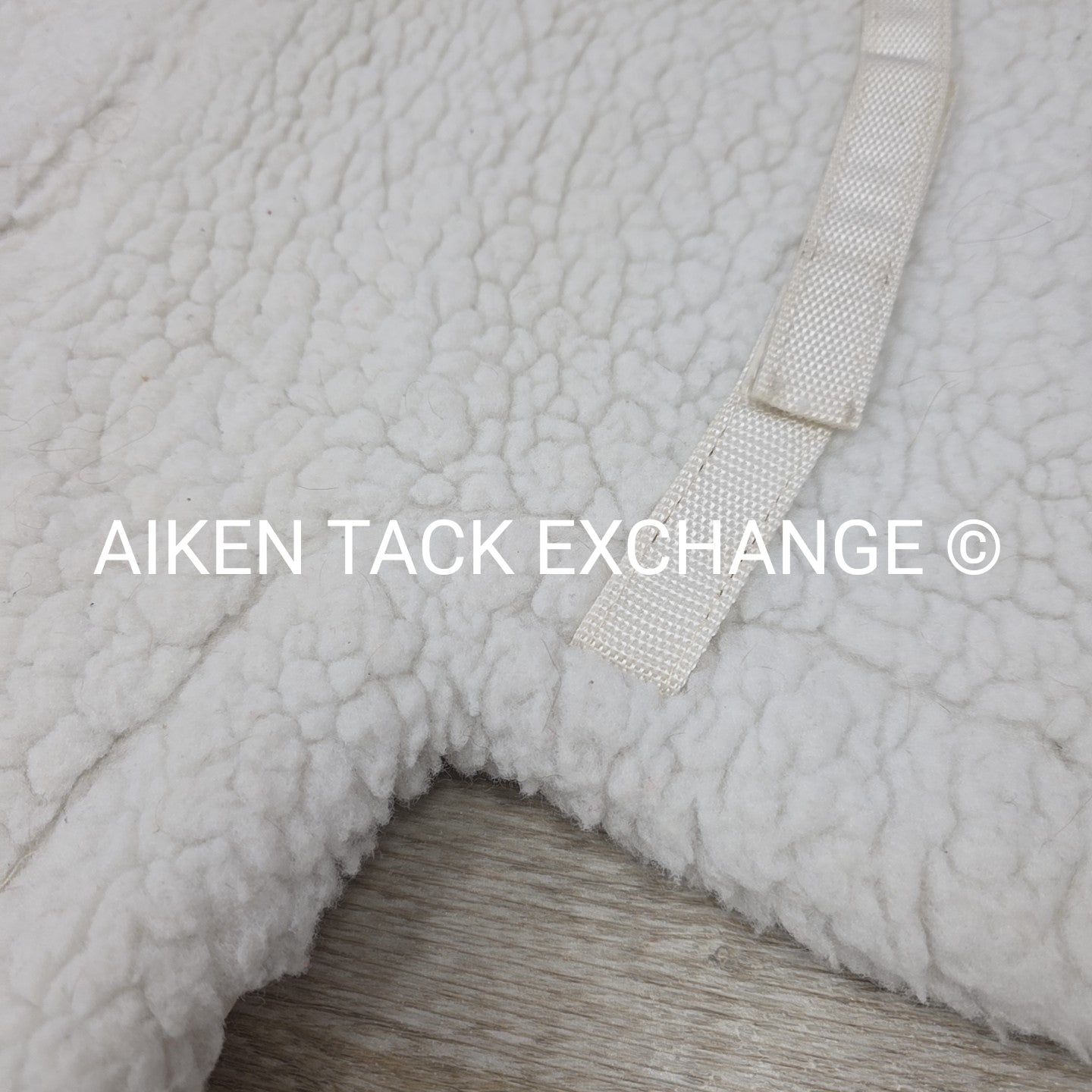 Toklat Medallion SuperQuilt Close Contact Contour Fleece Saddle Pad