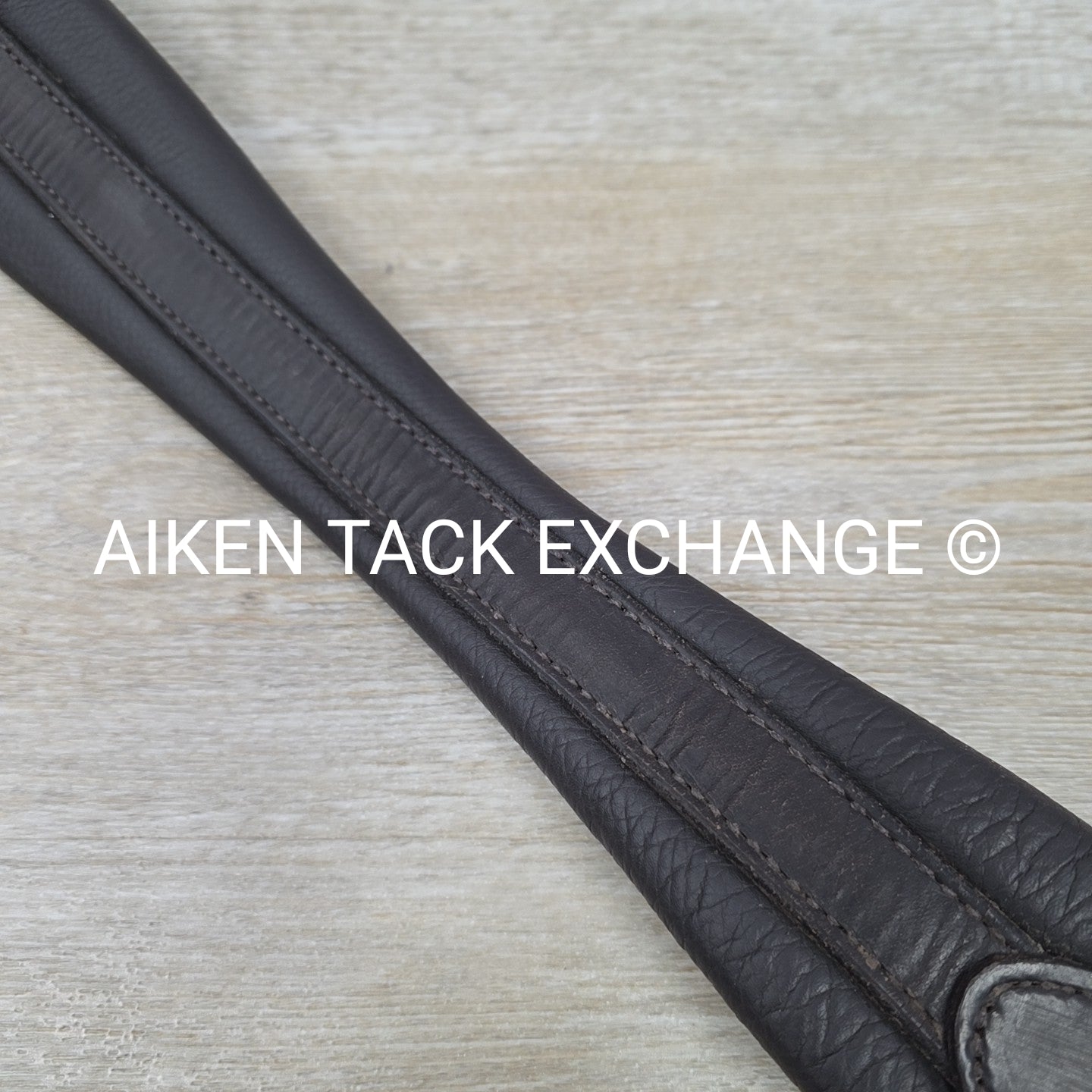 Barnsby Girth with Single End Elastic, Brown, 56"