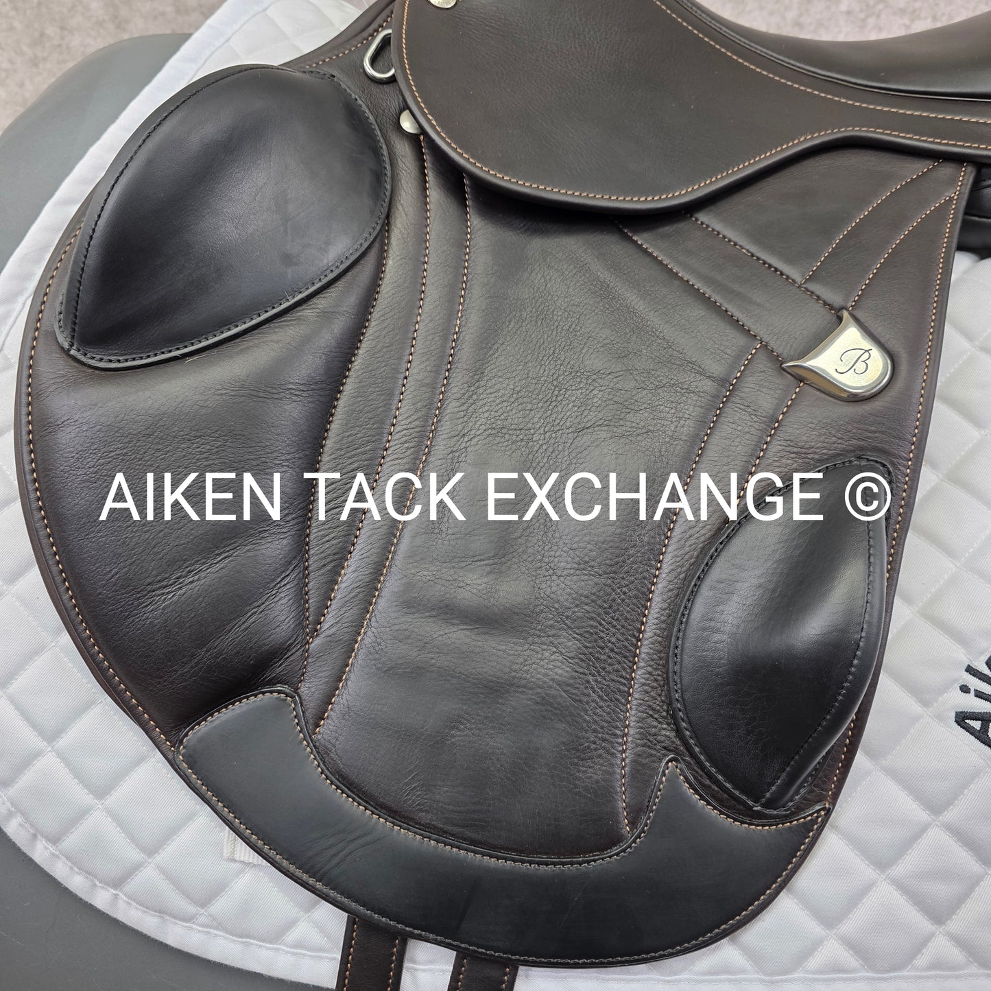 2021 Bates Advanta Monoflap Eventing Jump Saddle, 17" Seat, Adjustable Tree - Changeable Gullet, CAIR Panels