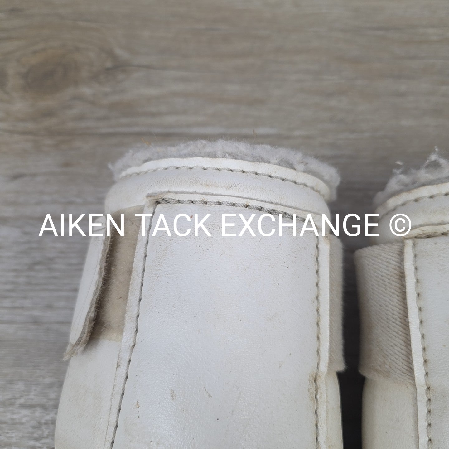BARGAIN BUNDLE: Toklat Valena Fleece Lined Boots, Size Medium, Set of 4