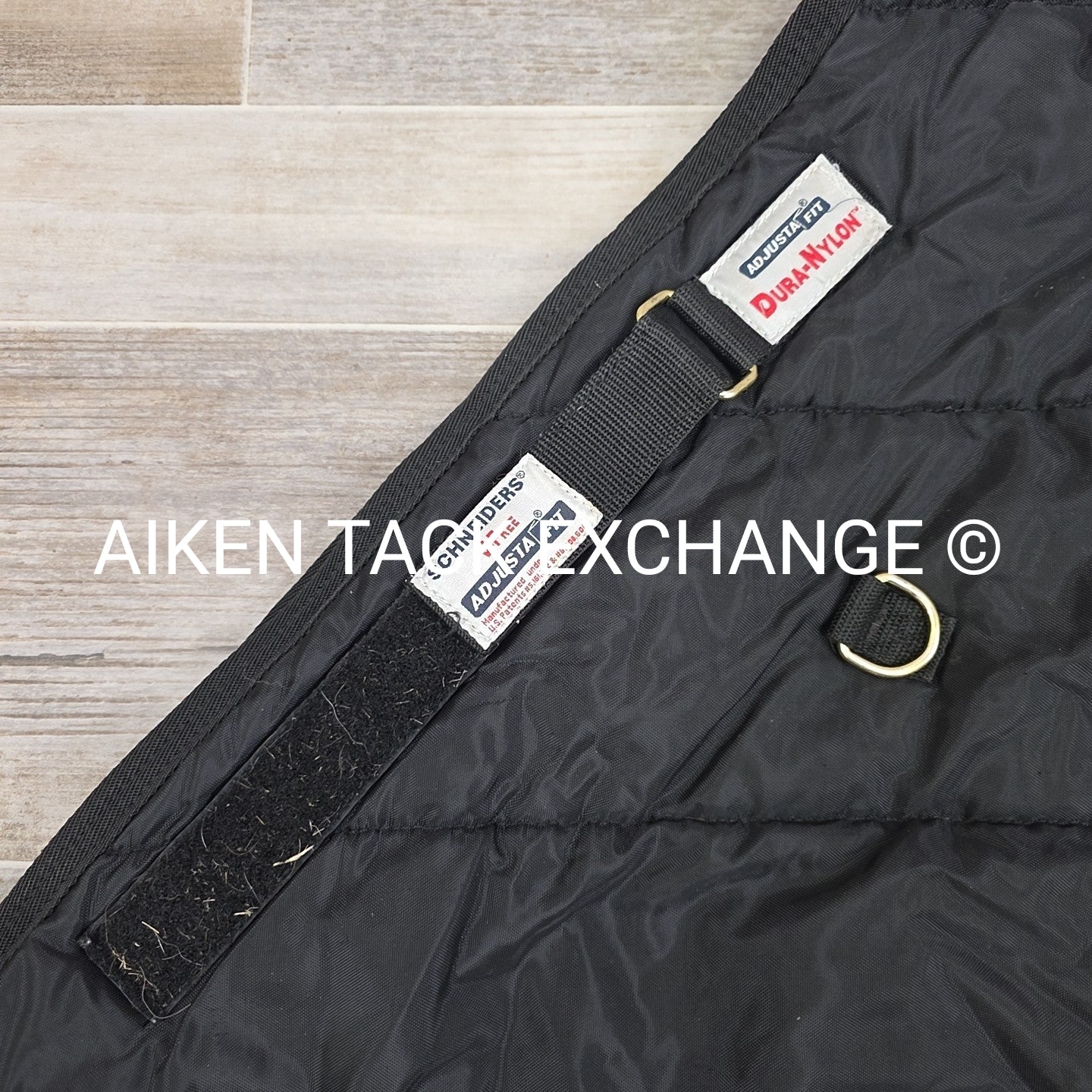 Schneiders Adjusta-Fit Closed Front Stable Blanket 74"