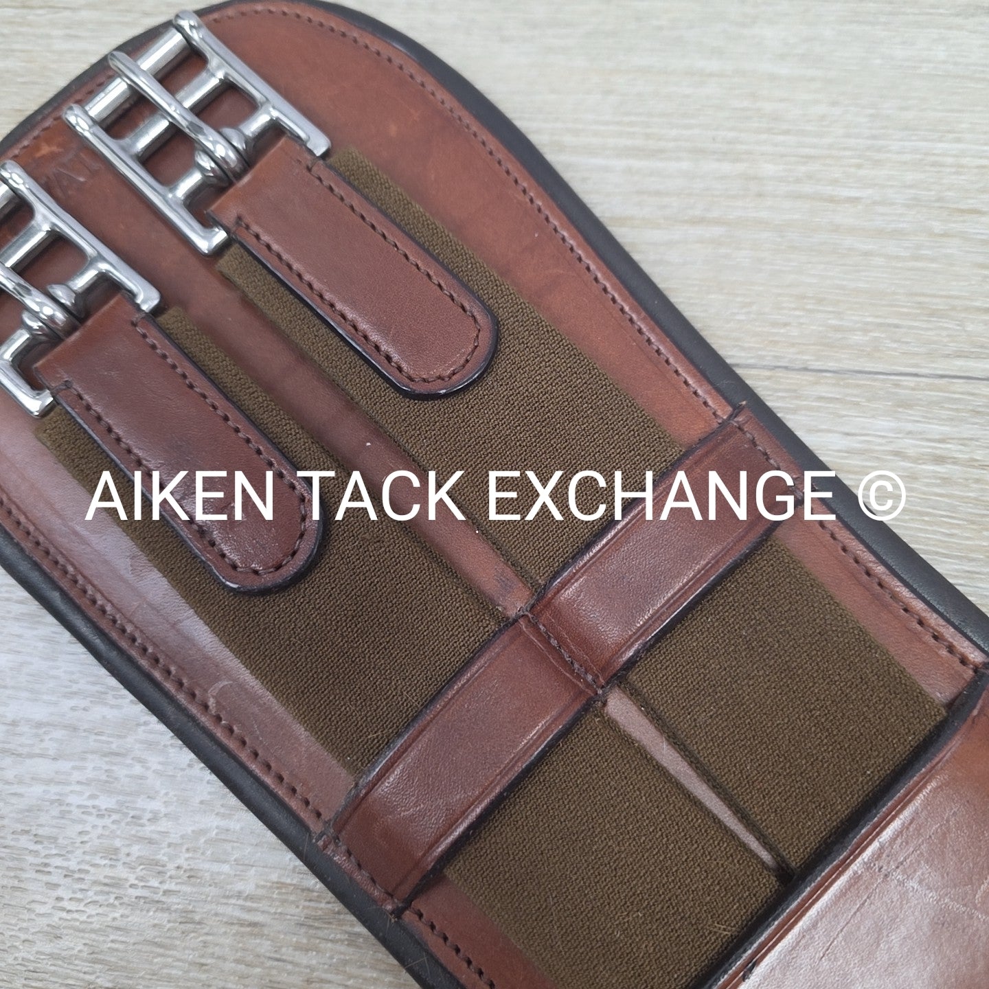 Ovation Monoflap Event Leather Girth 32"