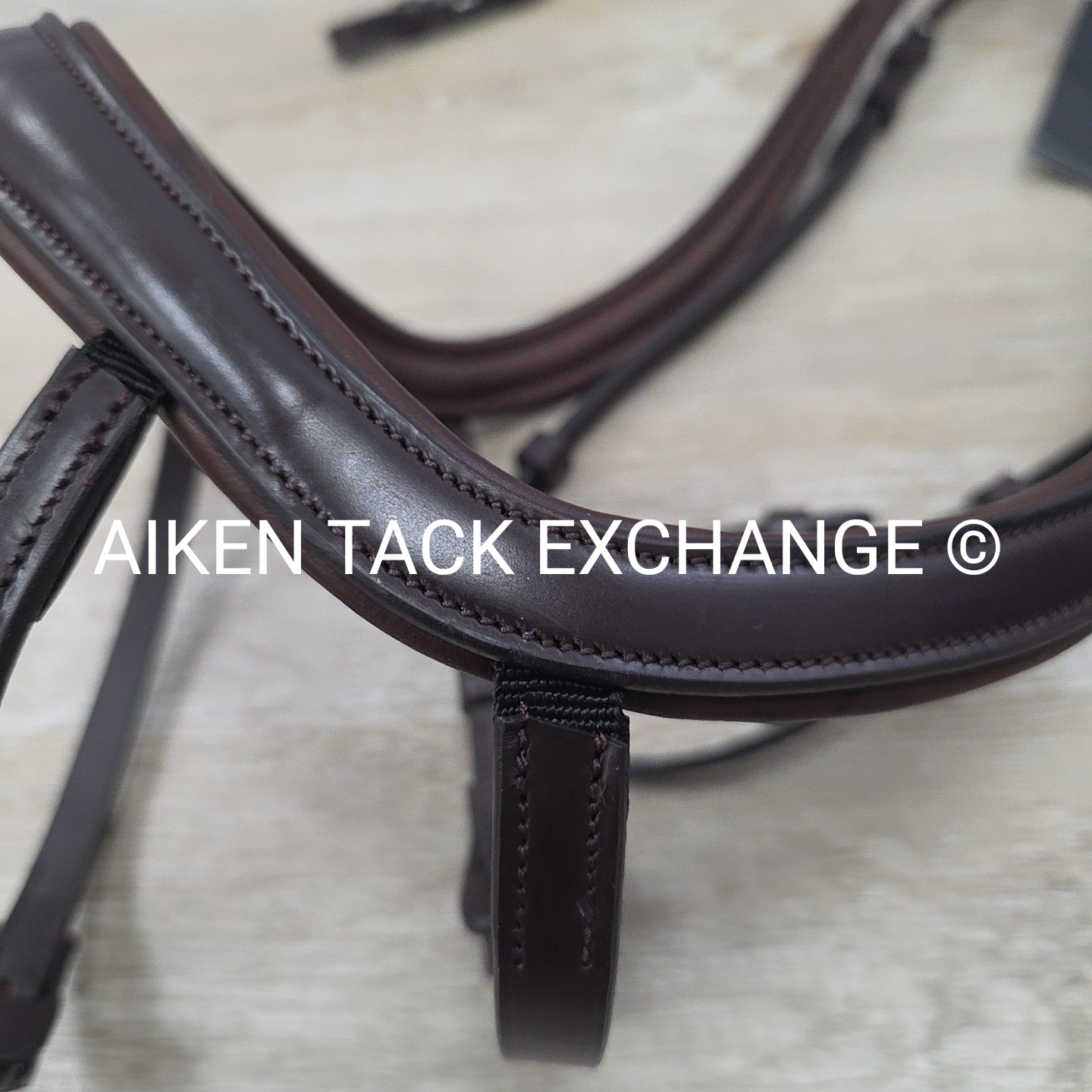 Shires Velociti Lusso Ergonomic Curved Flash Bridle, Size Full