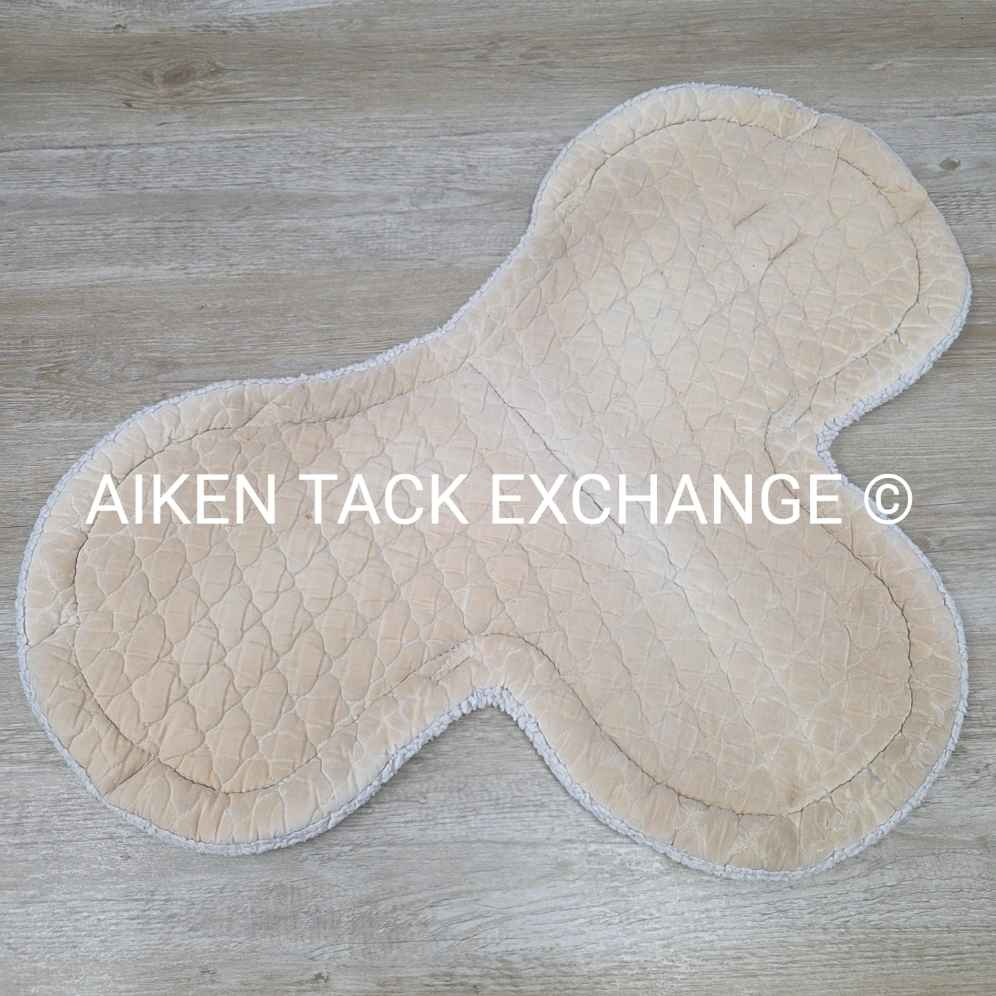 BARGAIN BUNDLE: 3 Toklat Medallion Contour All Purpose Saddle Pads
