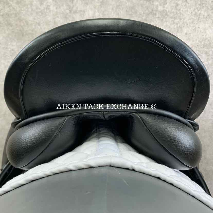 2006 County Perfection Dressage Saddle, 17.5" Seat, Medium Tree, Wool Flocked Panels