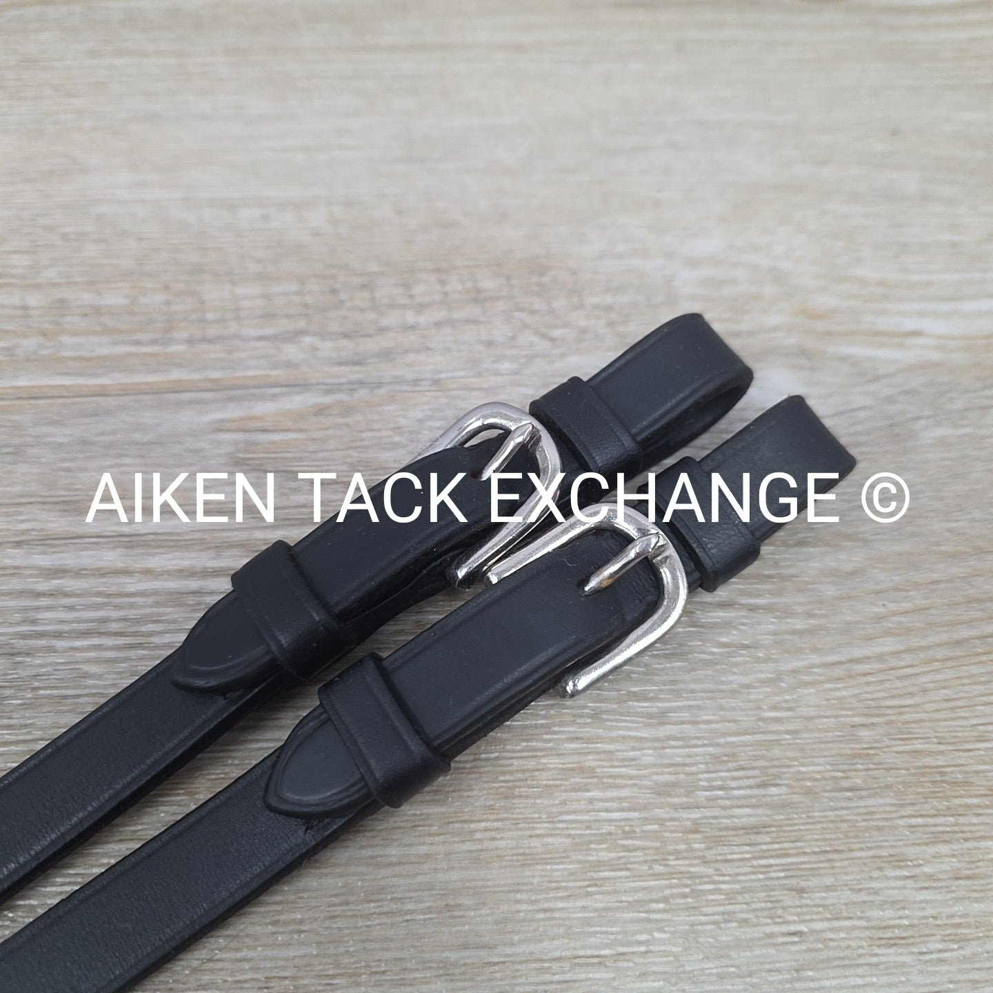 Vespucci Leather Reins with Hand Stops, Black, 56"