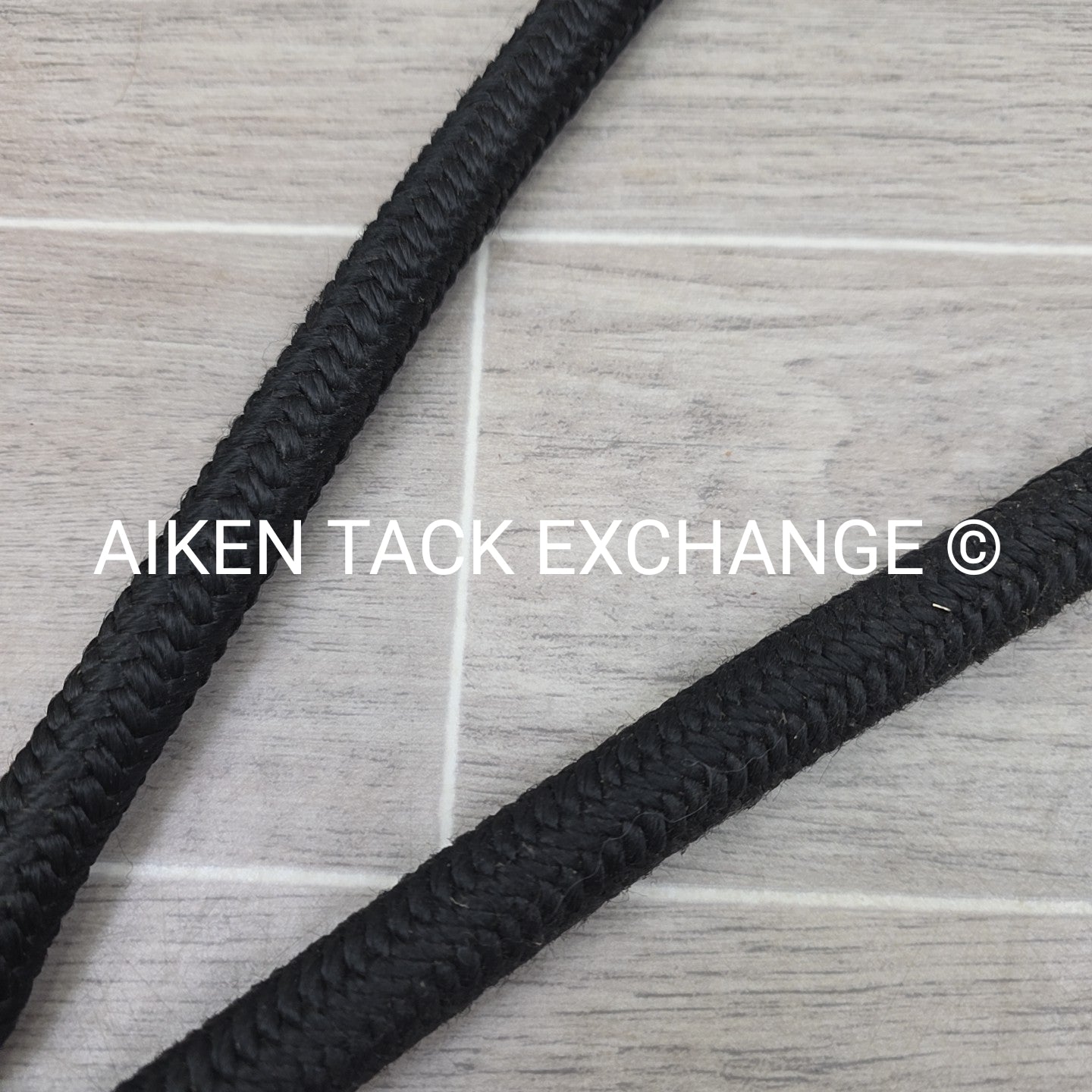 Bungee Cross Tie, 1