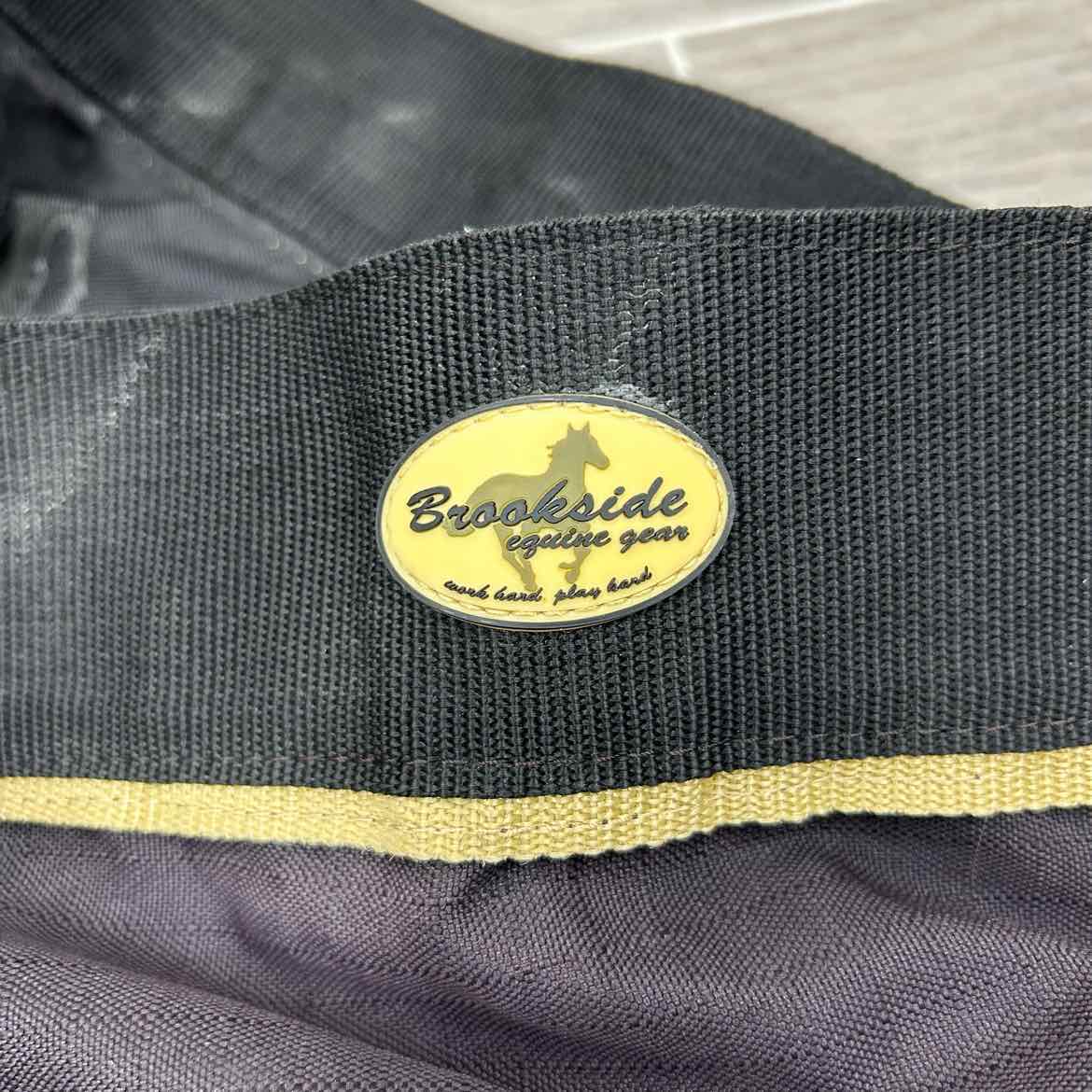 Brookside Equine Gear Aisle Guard with Snaps