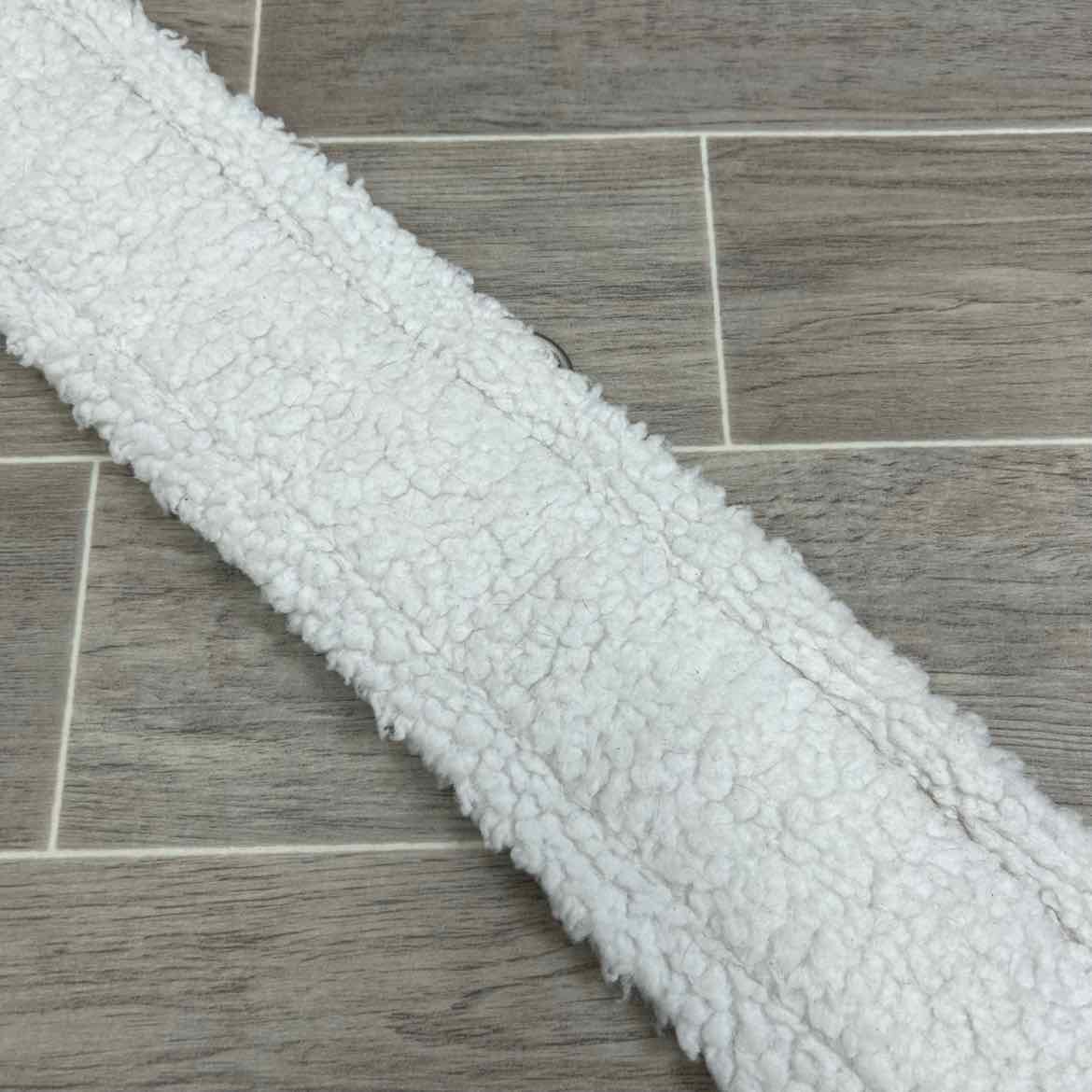 Ovation Fleece Lined Girth 50"