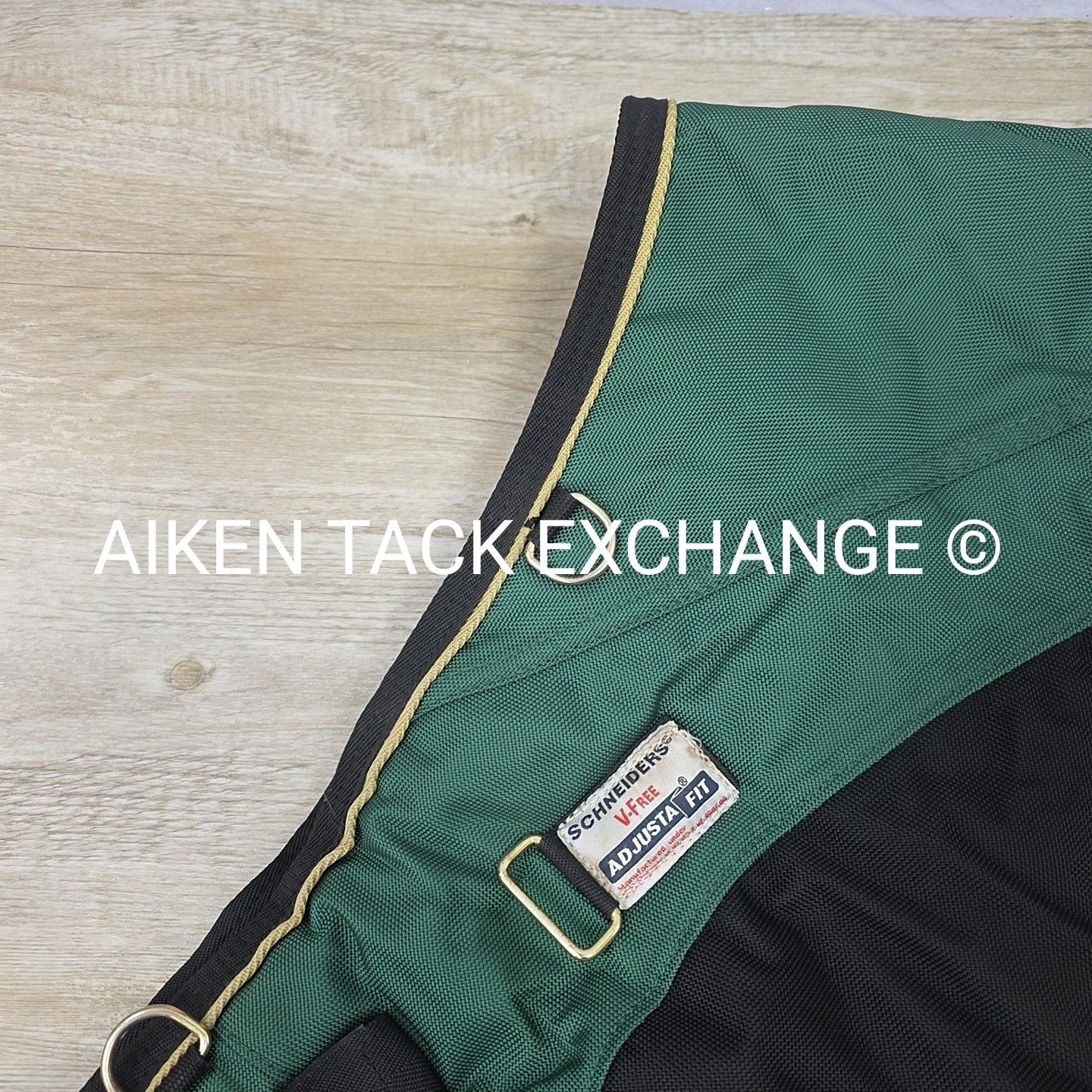 Schneiders VTEK Adjusta-Fit Heavy Weight Turnout Blanket, 82"