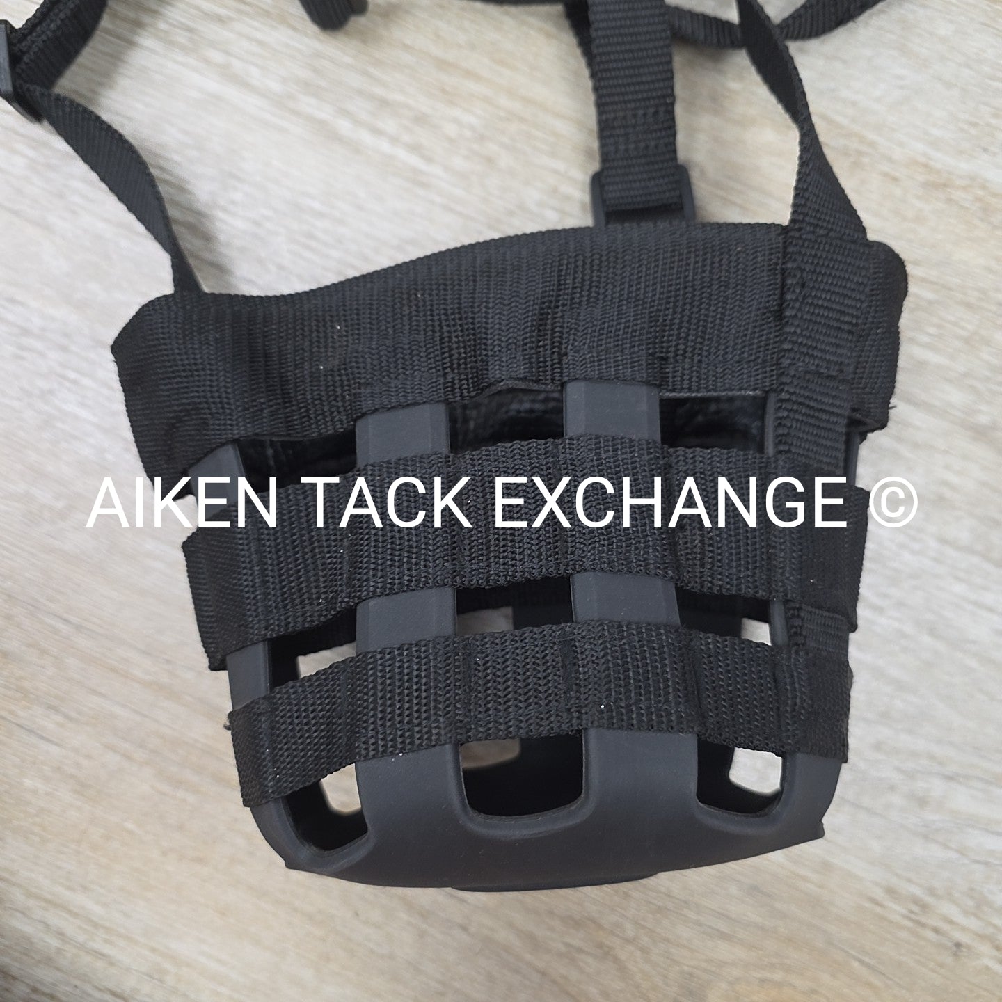 Grazing Muzzle with Leather Crown, Size Medium