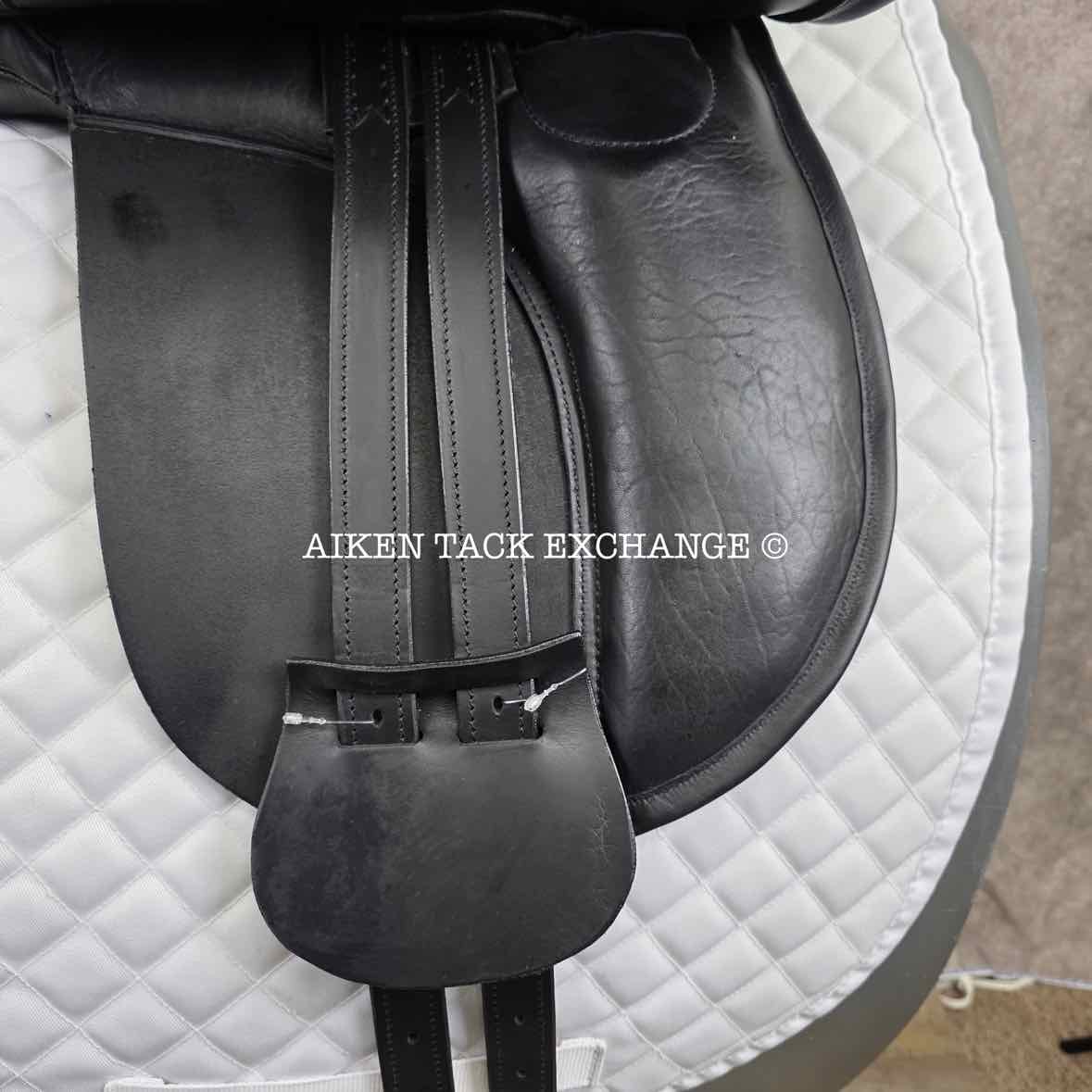 English Dressage Saddle, 17" Seat, Short Flap, Wide Tree, Wool Flocked Panels
