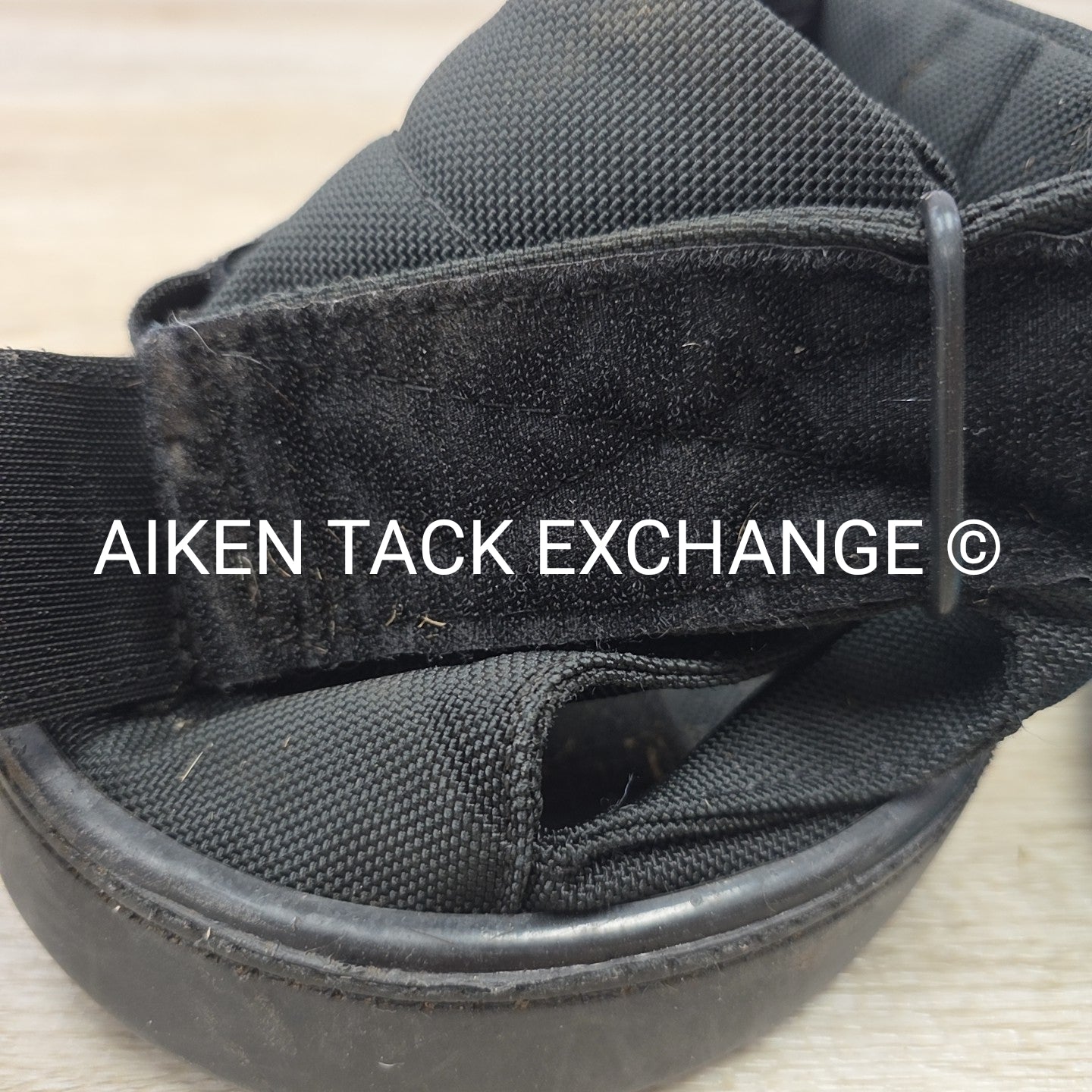 Soft-Ride Hoof Boot with 2 Inserts, Size 3 N