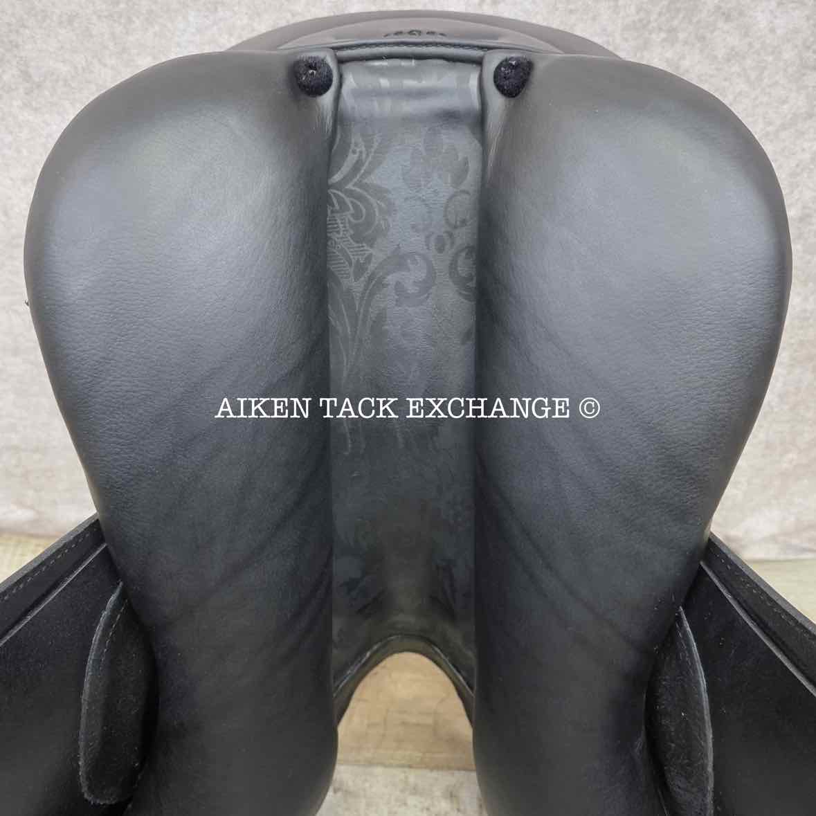 2021 Prestige X-D2 K Zero Dressage Saddle, 18" Seat, Medium Tree, Wool Flocked Panels