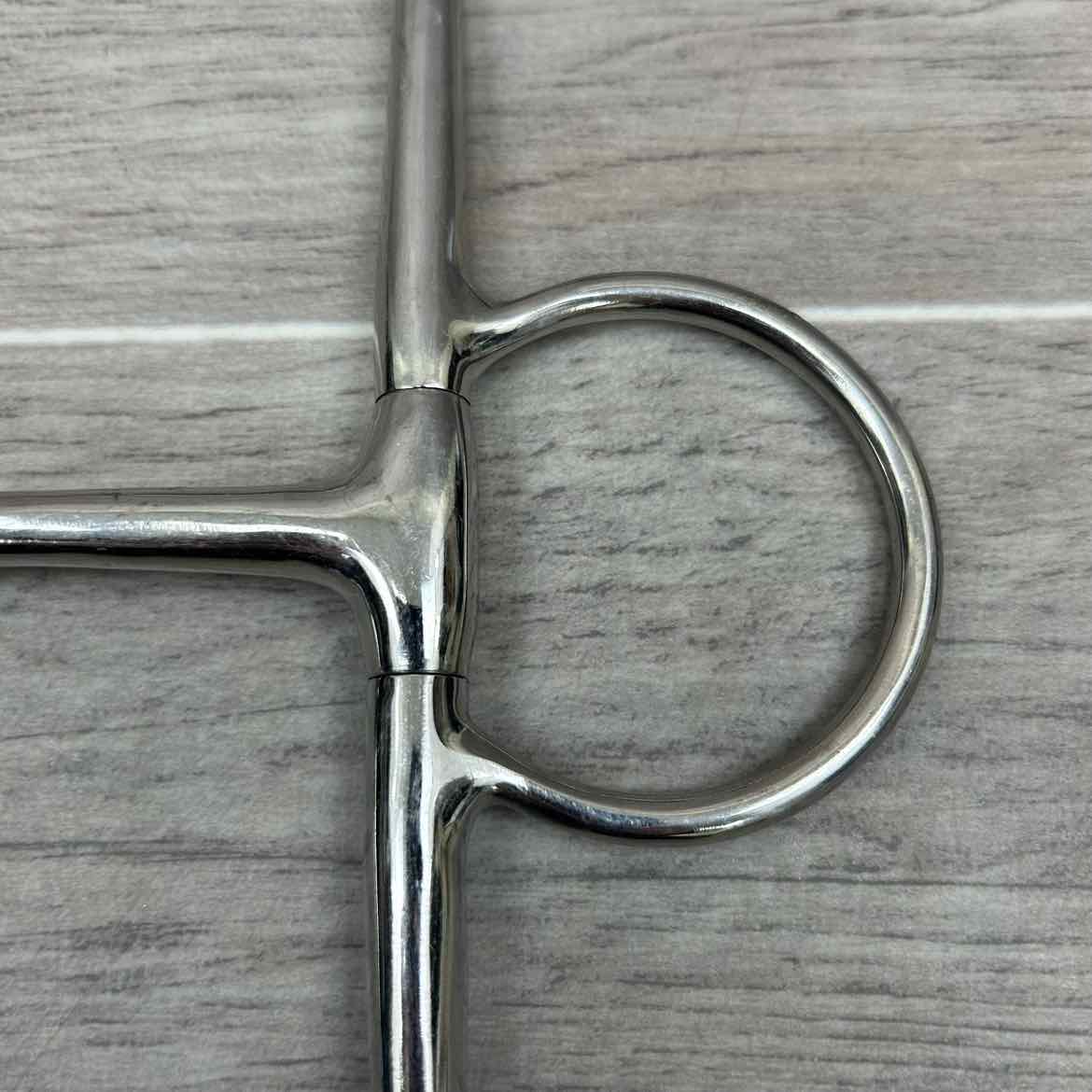 Smucker's Single Joint Large Ring Full Cheek Bit 5.5" (8" Cheeks)