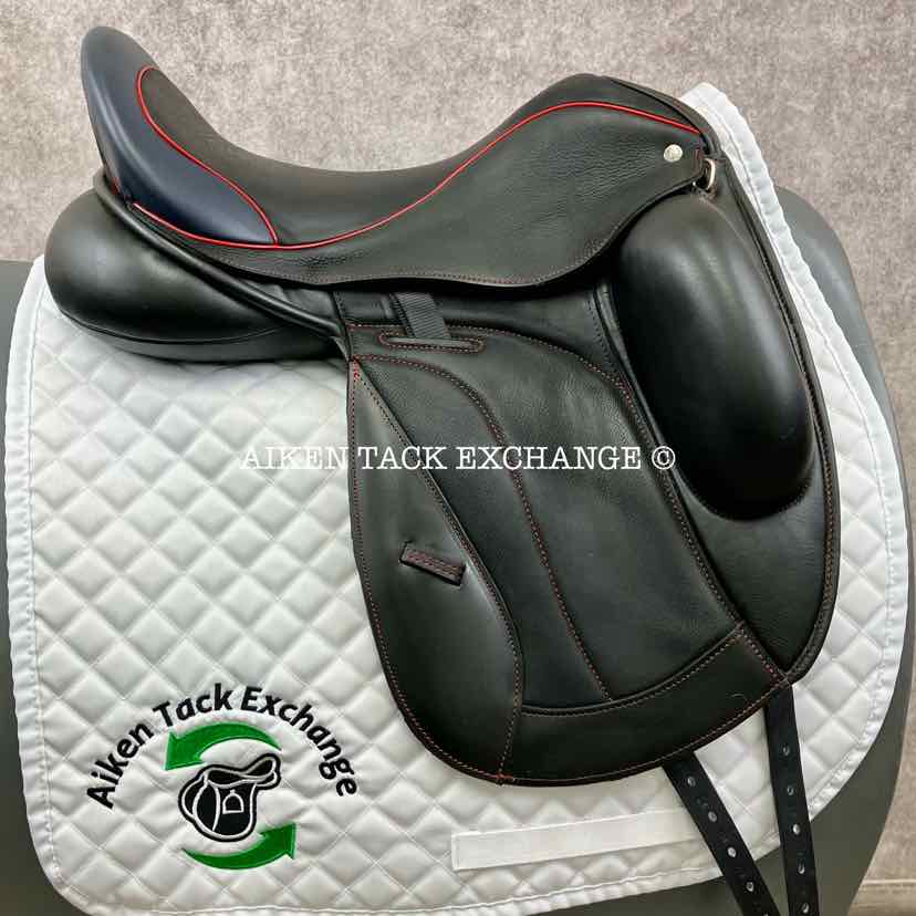 2021 Custom Saddlery Icon Flight Monoflap Dressage Saddle, 17.5" Seat, Short Flap, Adjustable Tree, Wool Flocked Panels