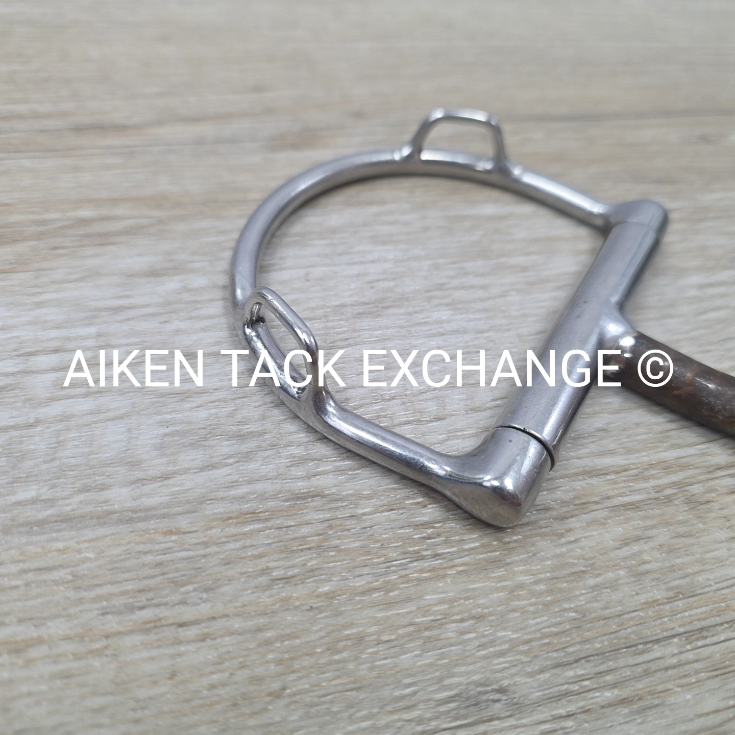 Myler Double Hinged Comfort Snaffle D Ring Bit with Hooks 5.25"