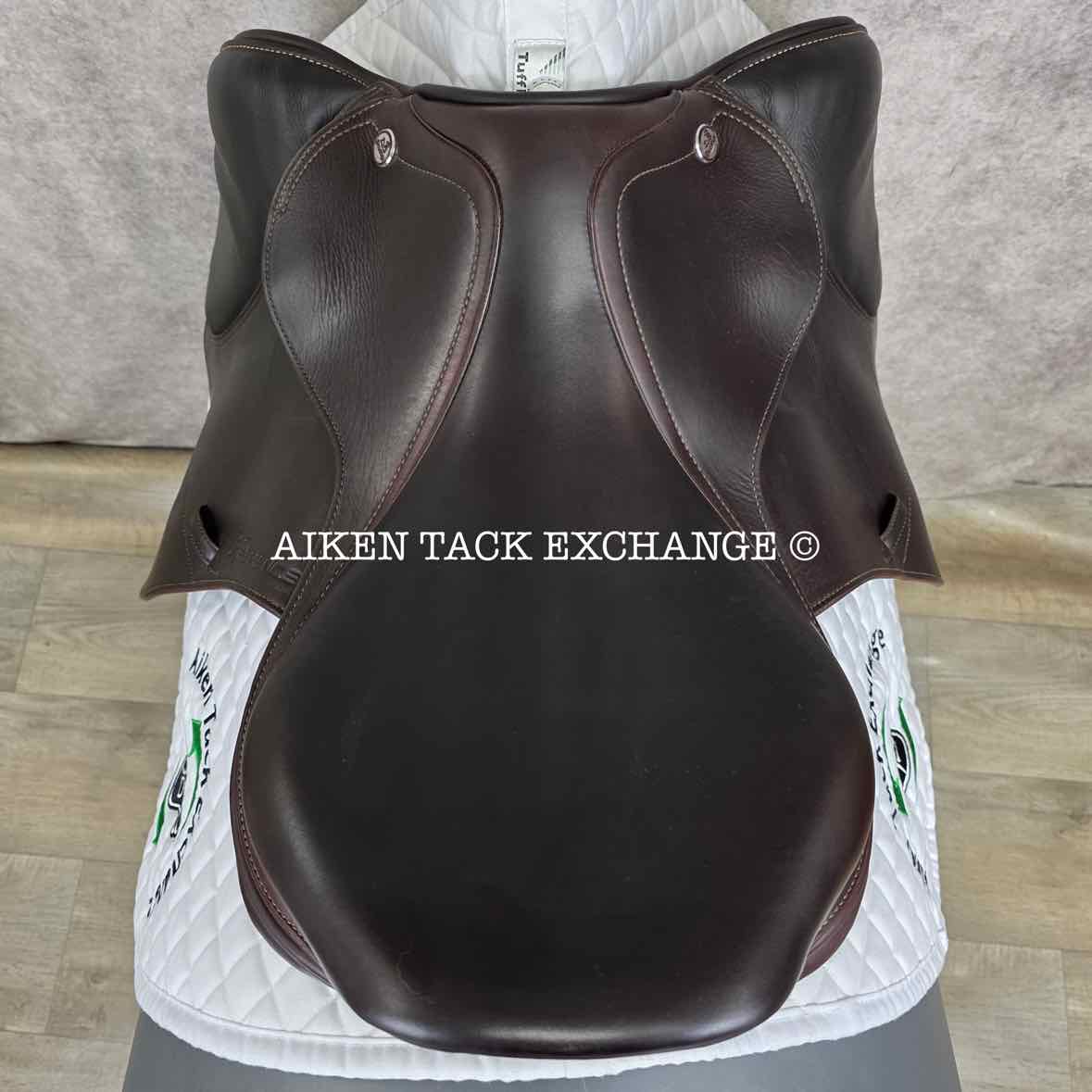 2021 Prestige X-Perience Close Contact Jump Saddle, 17" Seat, 34 Tree - Medium, Wool Flocked Panels