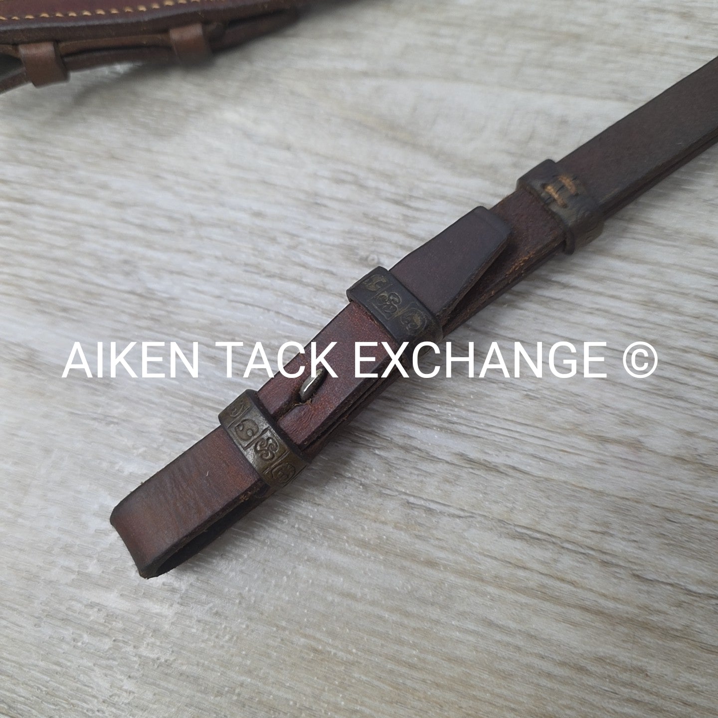 BARGAIN BUNDLE: Stubben Bradoon Hanger & Neck Strap, Brown