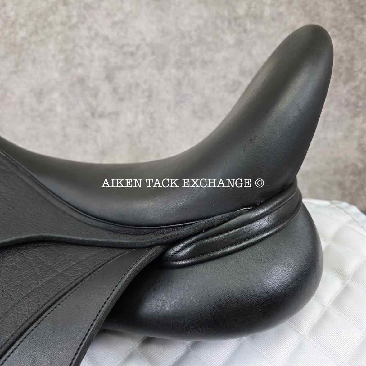 2023 Aviar Rook 2.0 Monoflap Dressage Saddle, 17.5" Seat, Adjustable Tree, Foam Panels