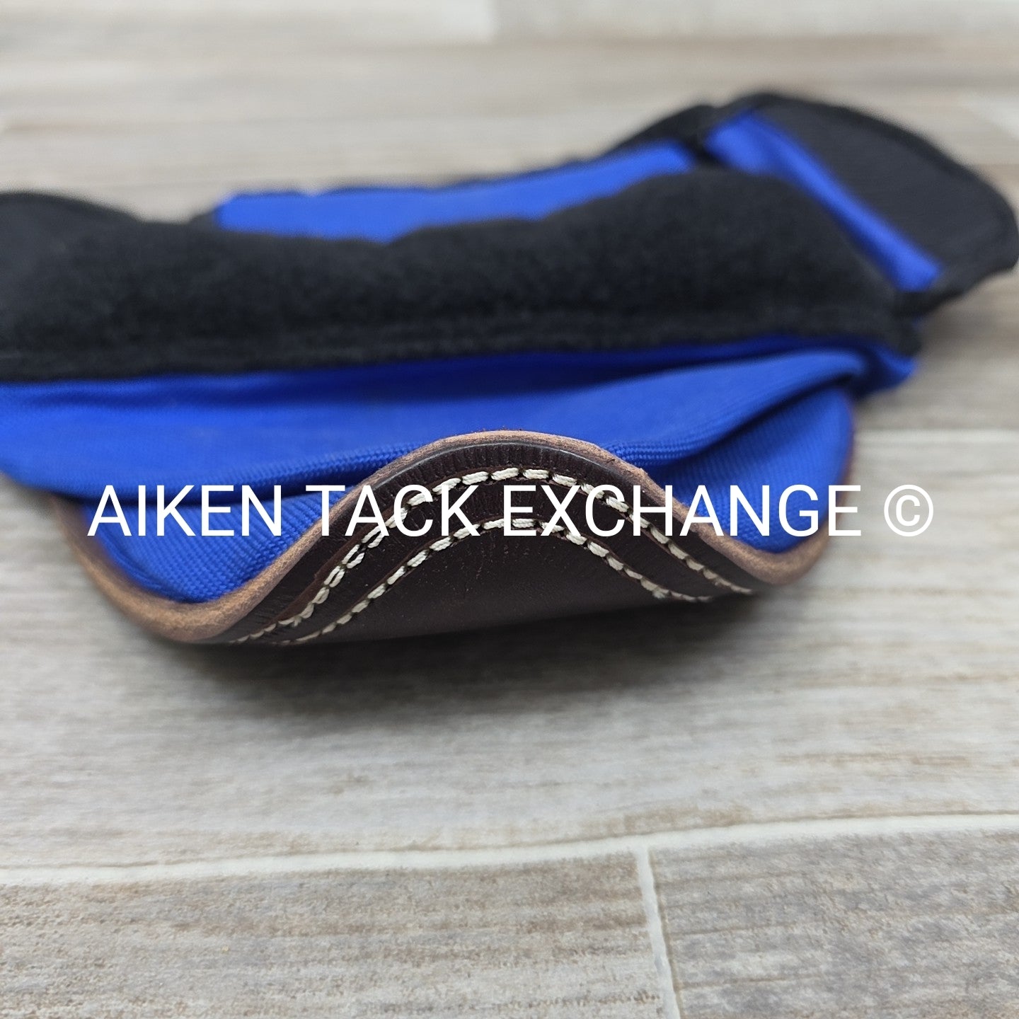 The Deluxe Equine Slipper, Size Large, Brand New