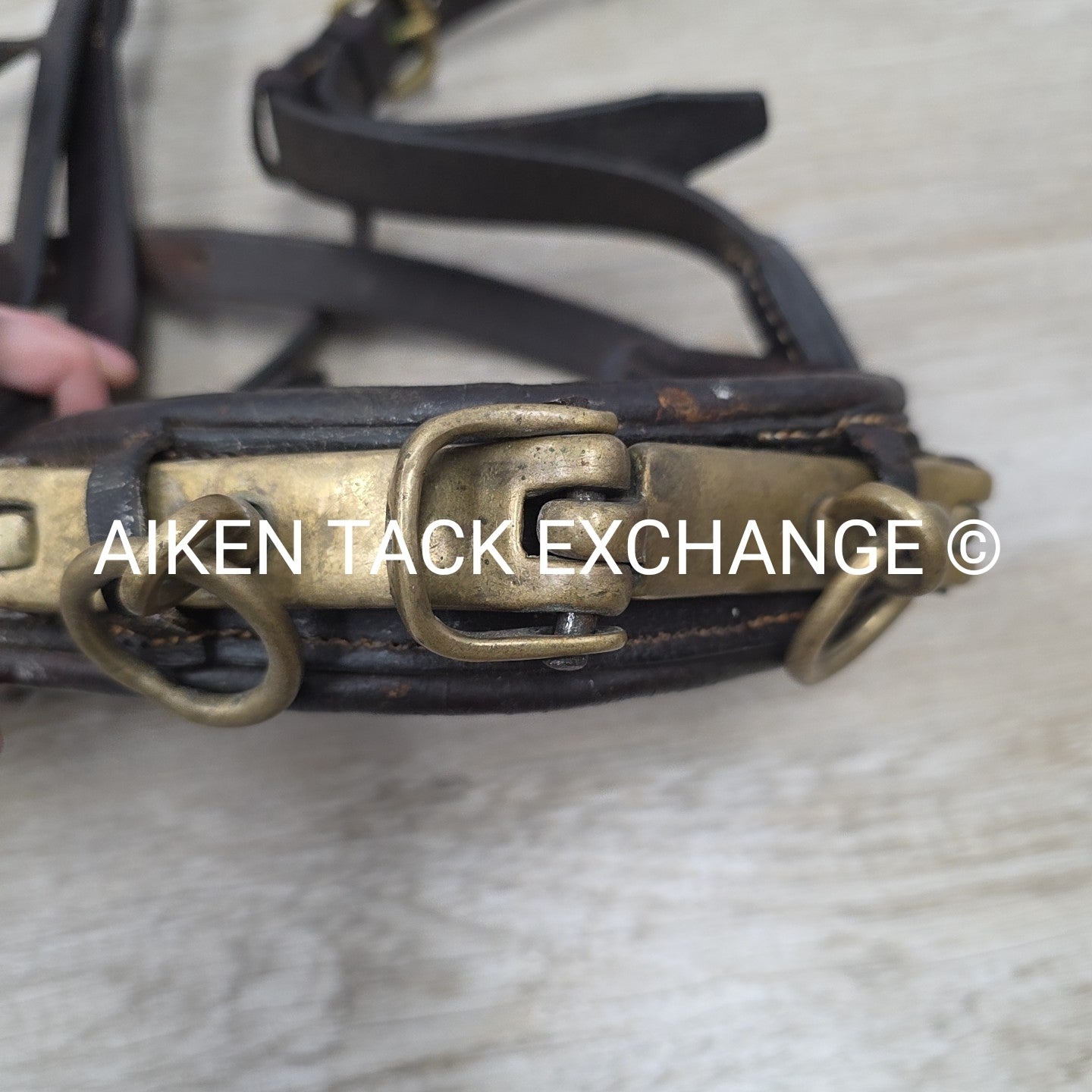 Leather Lunge Cavesson (Leather has Cracking)