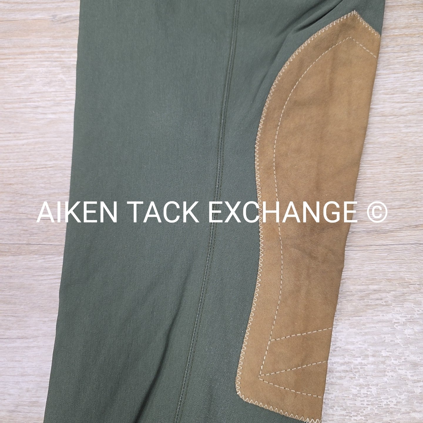 Tailored Sportsman Trophy Hunter Knee Patch Breeches in Hunter Green, Women's 32