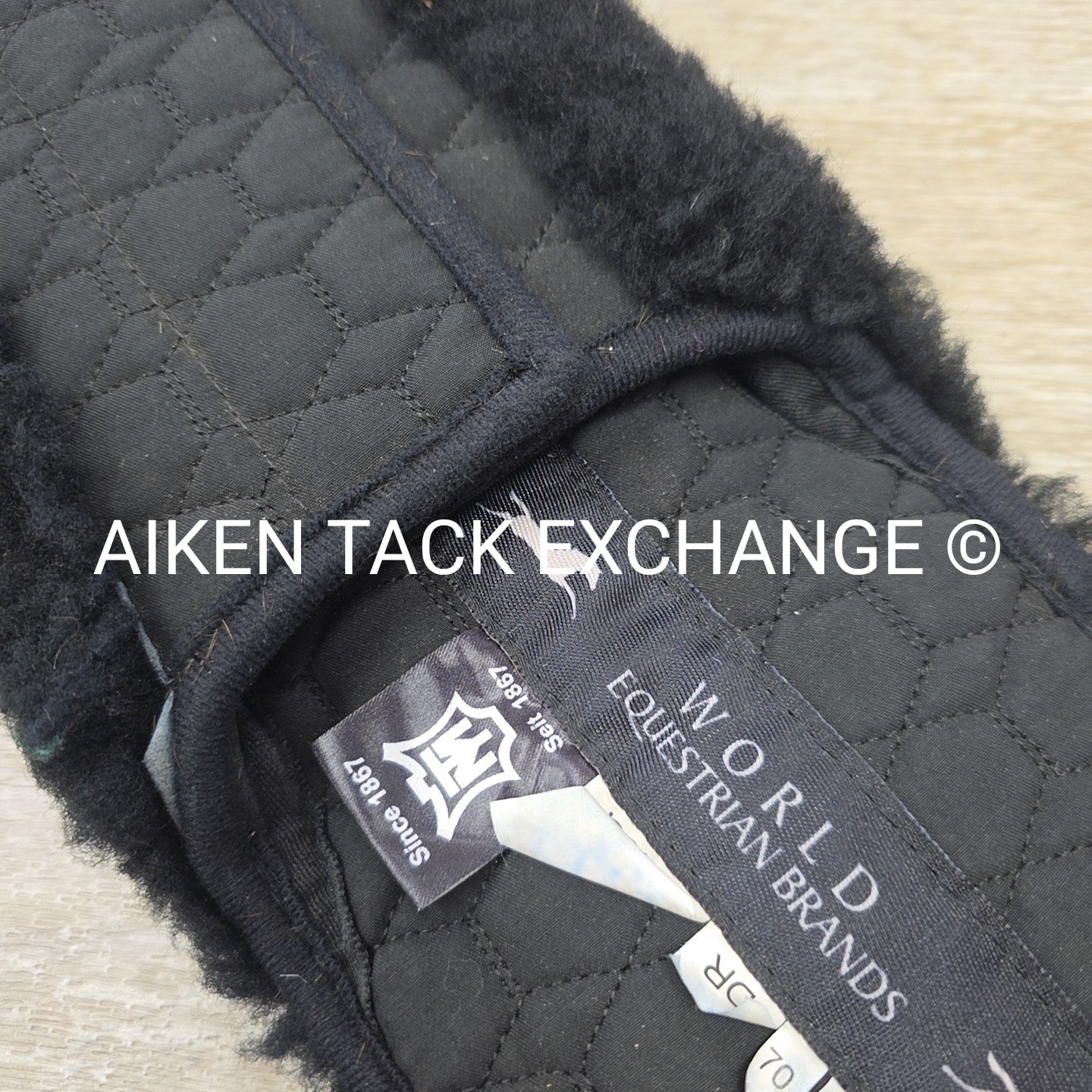 Mattes Sheepskin Dressage Girth Cover, Black, 26"