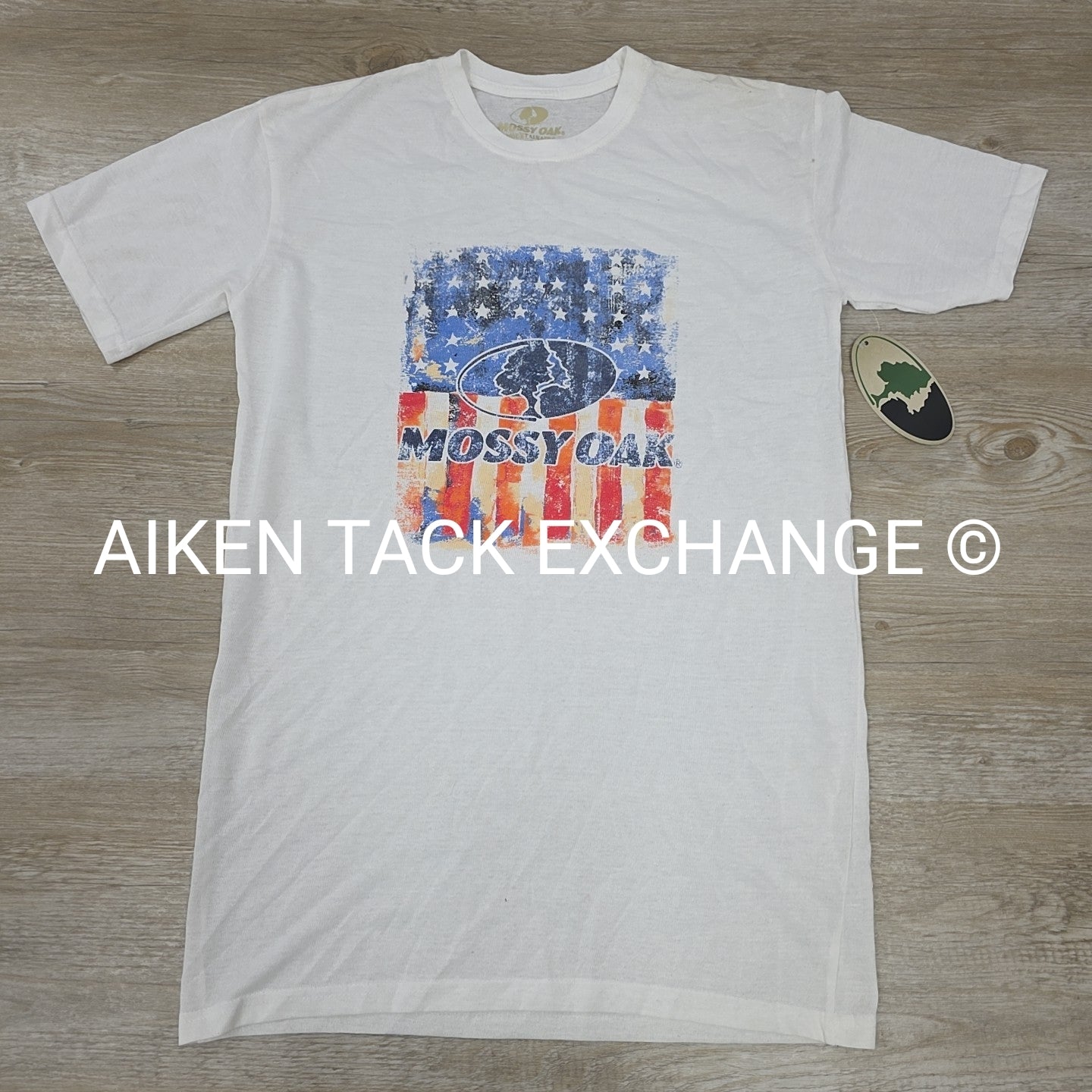 Mossy Oak Short Sleeve T-Shirt with American Flag, Men's Size Medium
