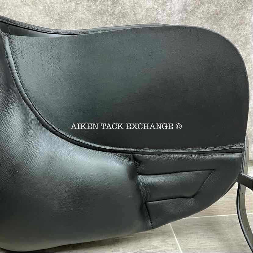 2024 Sella Soleil Passagio Dressage Saddle, 17" Seat, MW/W Tree, Wool Flocked Panels