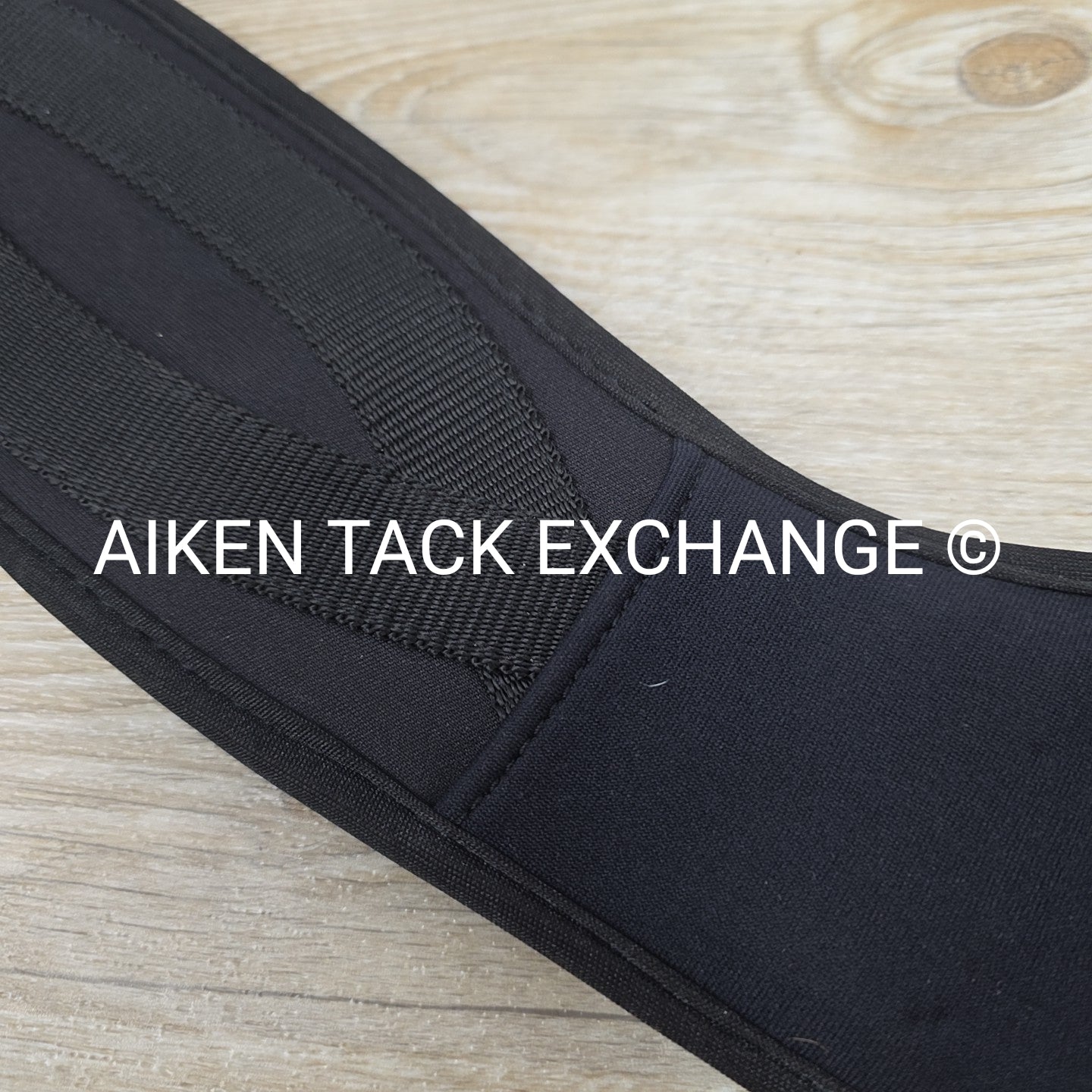 Ovation Gel Body Form Dressage Girth, Black, 22"