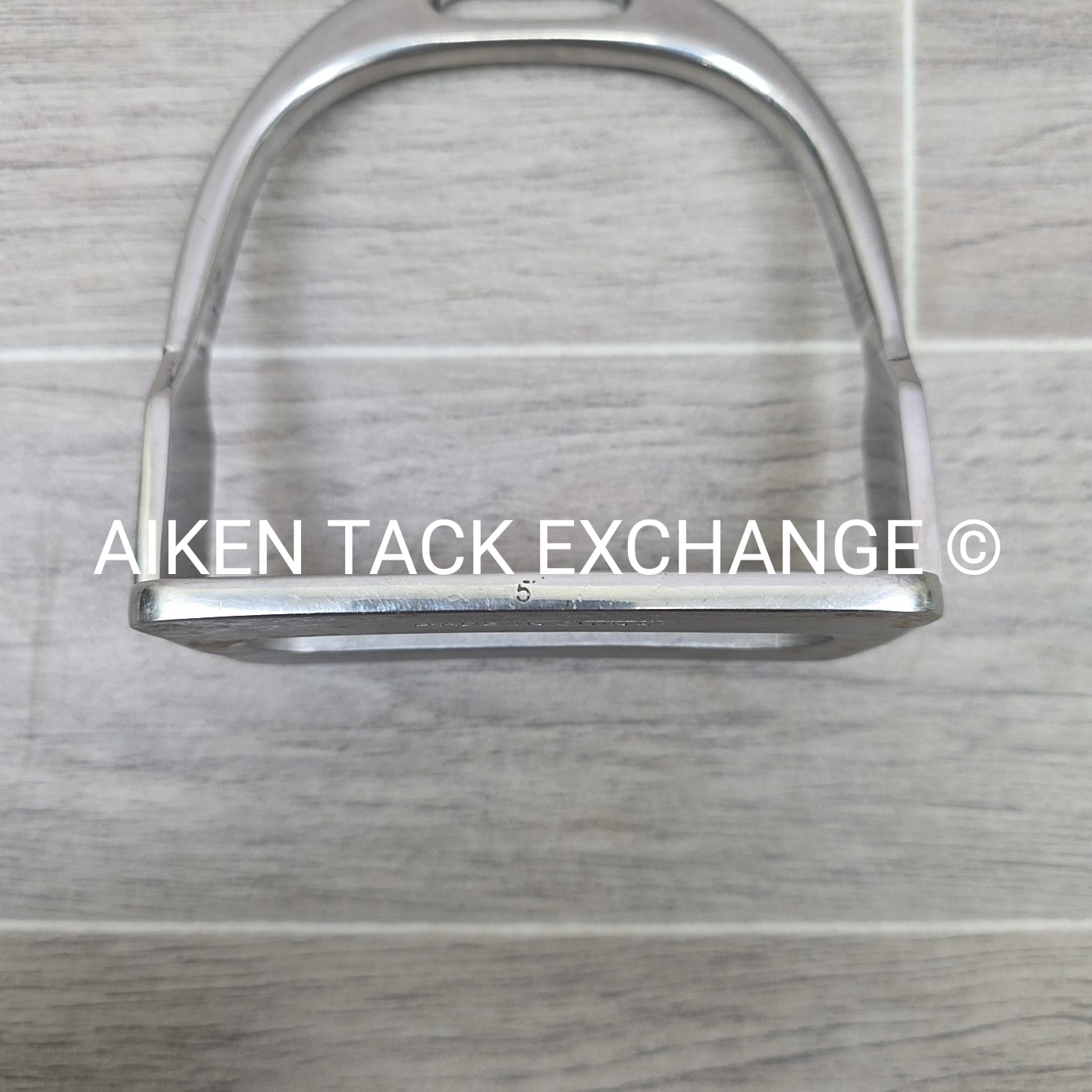 Wide Tread Polo Style Stirrup Irons, 5"