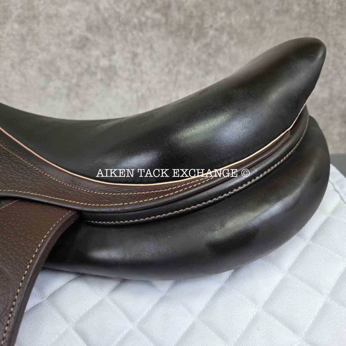 2014 Herve Godignon Jump'In Monoflap Jump Saddle, 17.5" Seat, 3A Flap, Medium Tree, Foam Panels
