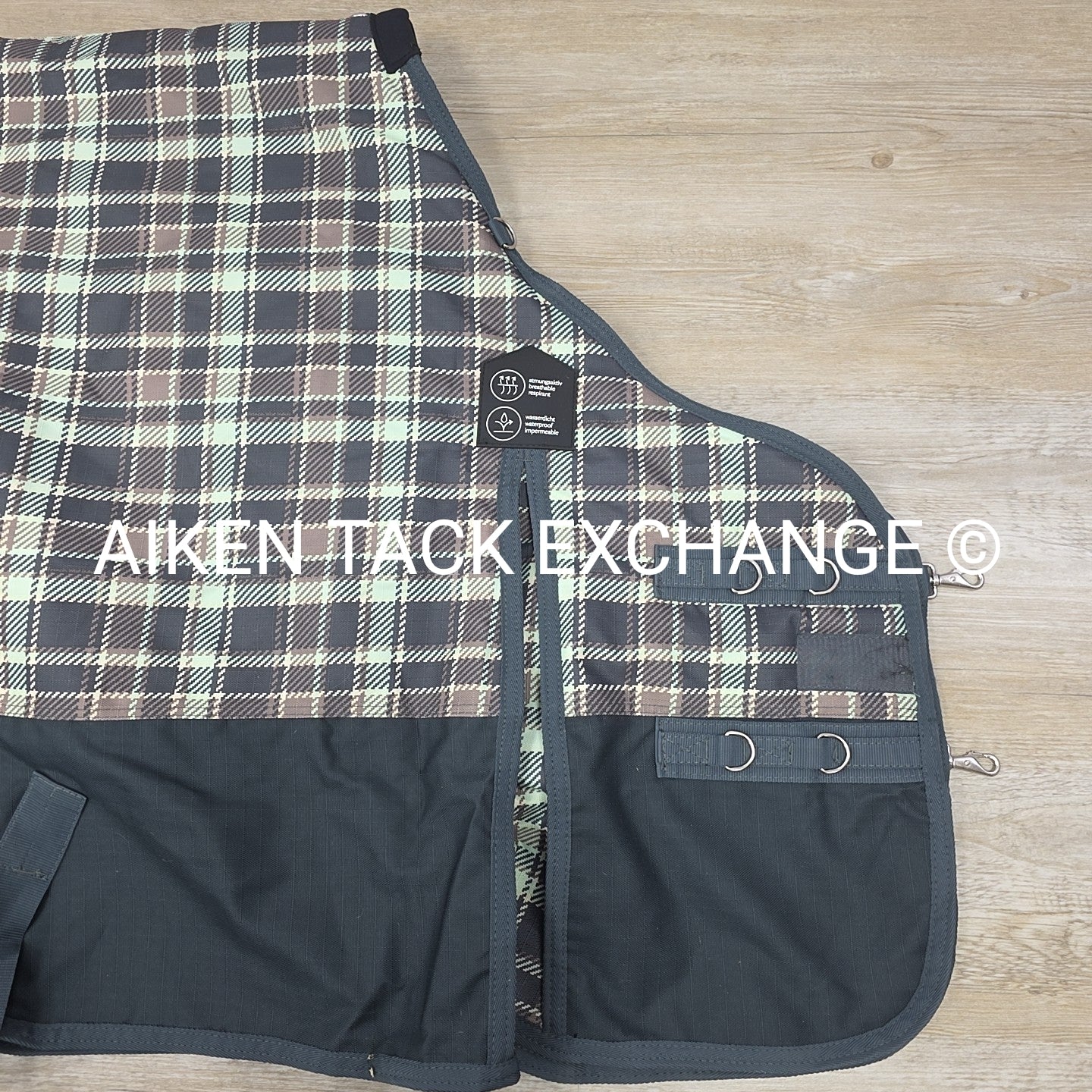 Horze Medium Weight Turnout Blanket, 75"