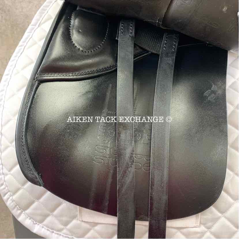 **SOLD** 2012 Stubben Genesis CL Deluxe Dressage Saddle, 17.5" Seat with Biomex, 30 cm Tree - MW , Wool Flocked Panels