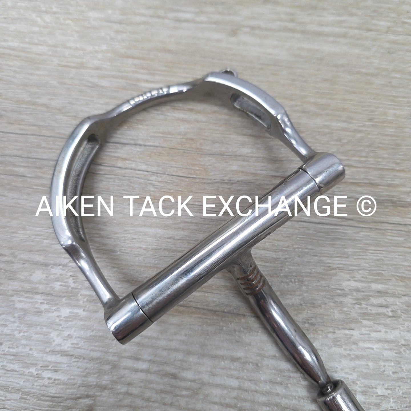 Myler Dee with Hooks and Comfort Snaffle Wide Barrel MB 02 5.5"