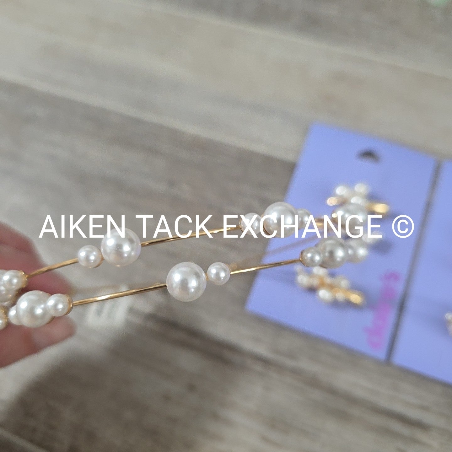 Claire's Hair Bundle - 1 Headband, 6 Hair Clips