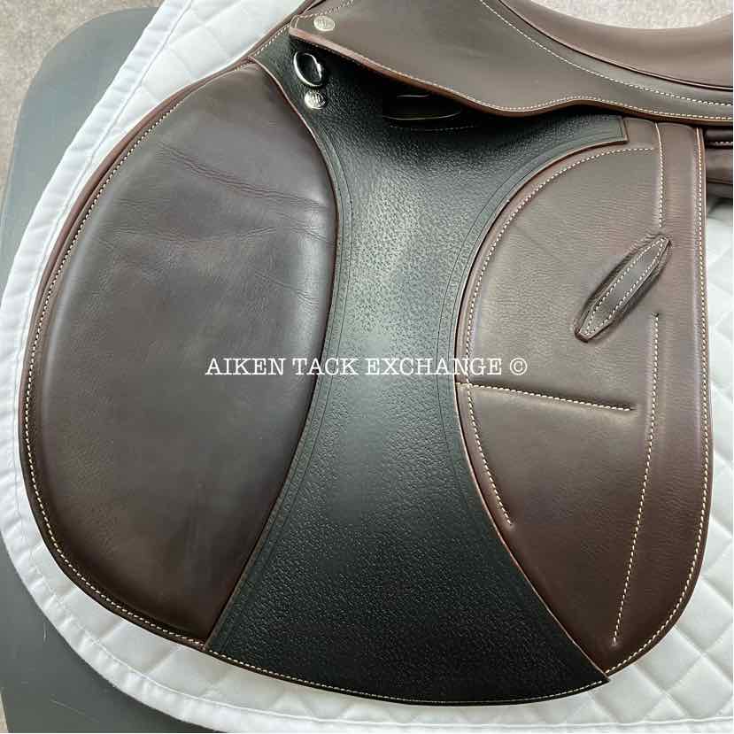 2023 Arion J2 Close Contact Jump Saddle, 18" Seat, 3 CB Flap, Medium Wide Tree, Shoulder-Free Panels, Full Buffalo Leather