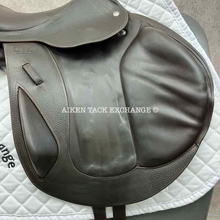 2014 CWD SE09 Monoflap Jump Saddle, 17.5" Seat, 2AA Flap, Medium Tree, Foam Panels