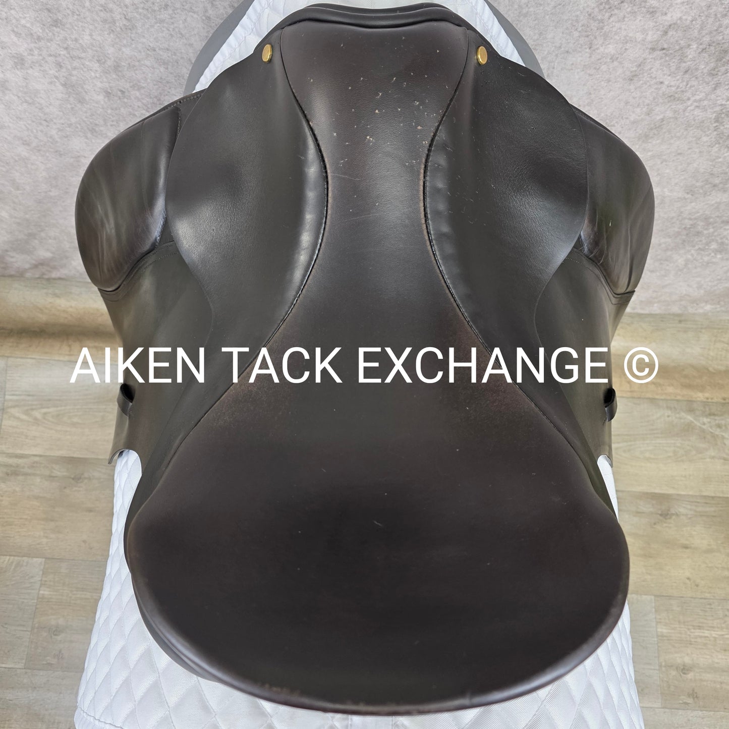 Albion Original Comfort Dressage Saddle, 17.5" Seat, Medium Wide Tree, Wool Flocked Panels