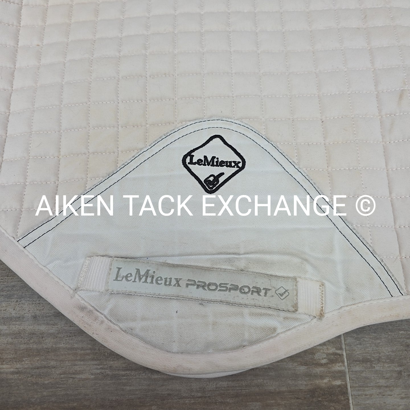 LeMieux Close Contact All Purpose Saddle Pad, Size Large