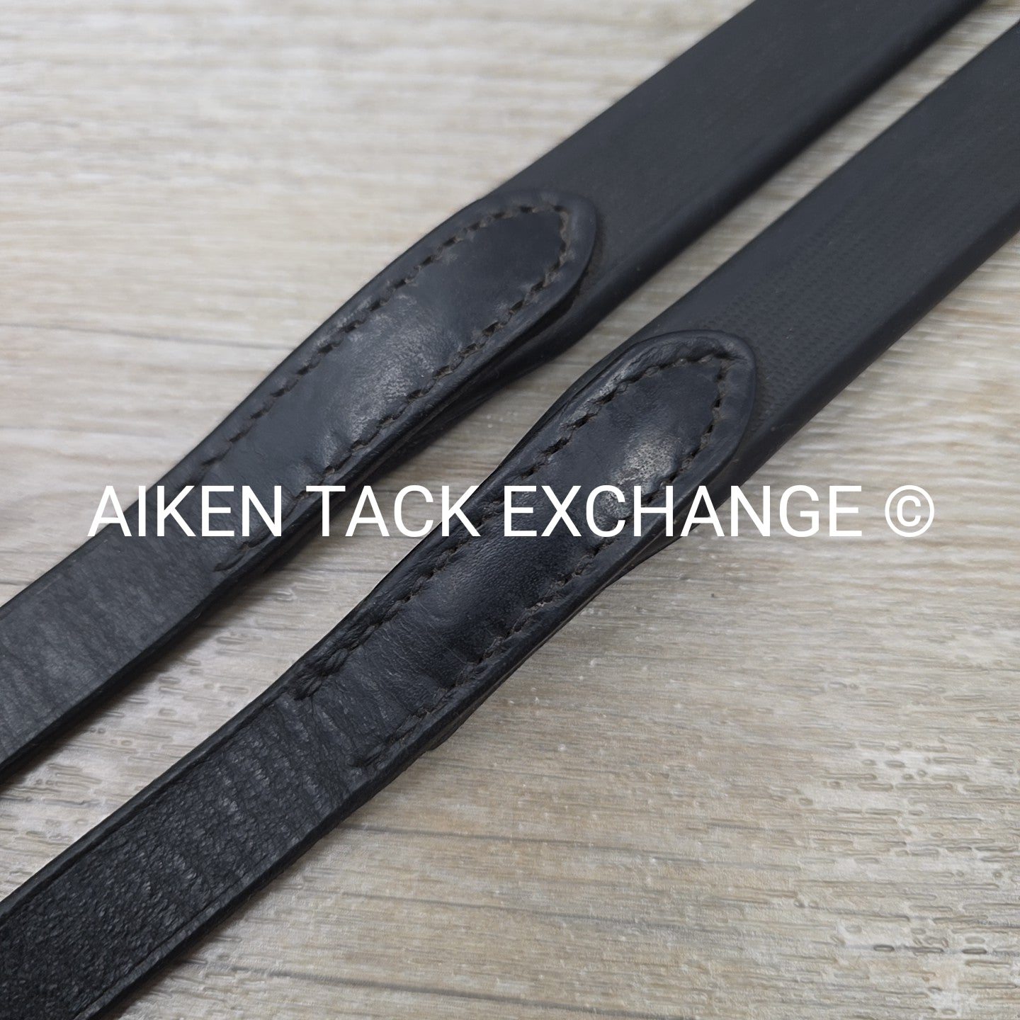 Stubben Rubber Reins, Black, 56"