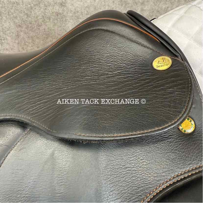 2009 Prestige Grand Dressage Saddle, 17" Seat, 33 Tree - Medium, Wool Flocked Panels