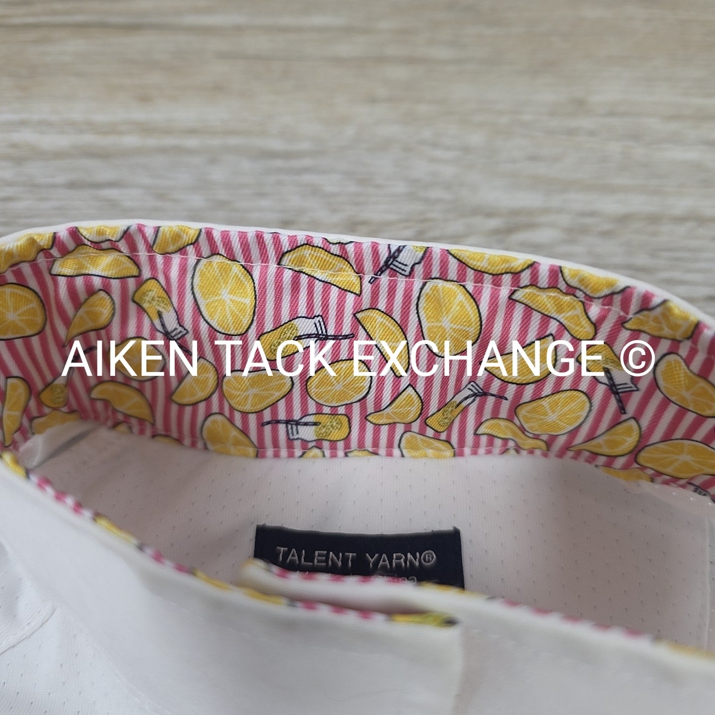 Essex Classics Talent Yarn Long Sleeve Sun Shirt Show Shirt, Size X-Small