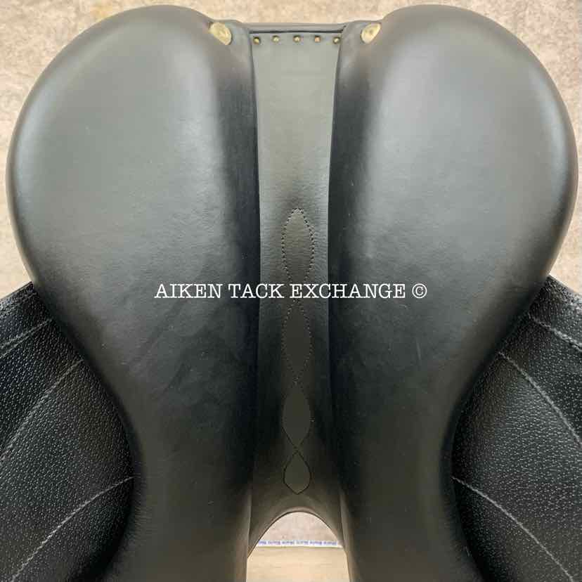 **SOLD** 2014 Antares Cadence Monoflap Dressage Saddle, 17.5" Seat, 1N Flap - Short, Medium Wide Tree, Foam Panels, Buffalo Leather