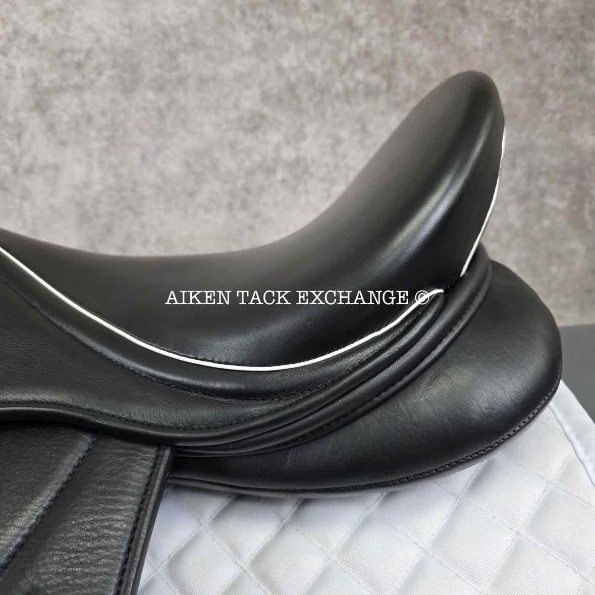 English Dressage Saddle, 17" Seat, Short Flap, Wide Tree, Wool Flocked Panels