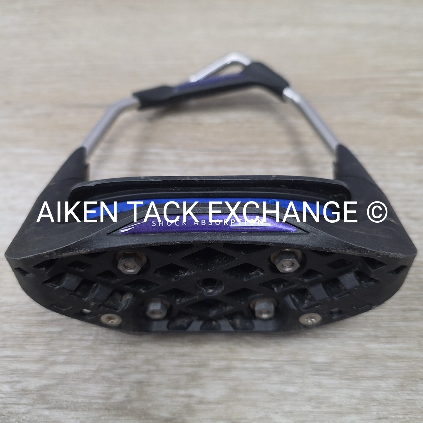 Freejump AirS Stirrups, Angled Eye, 4.5"