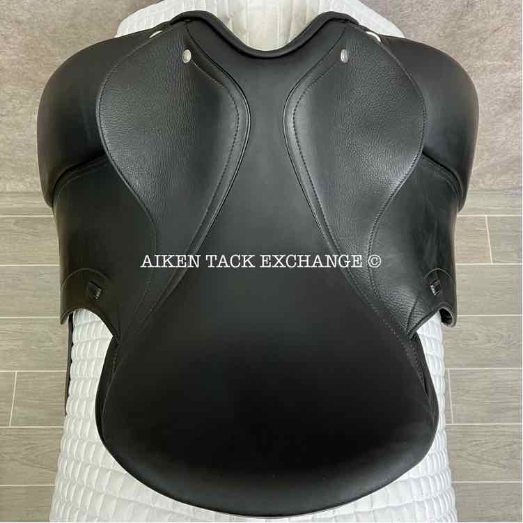 2020 Schleese Infinity II Dressage Saddle, 17.5" Seat, Adjustable AdapTree, Wool Flocked PSI Panels