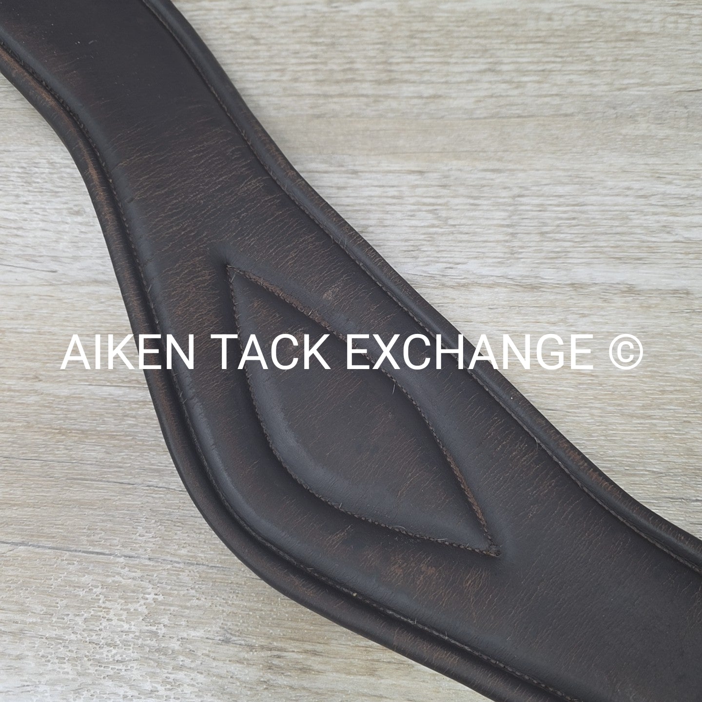 Total Saddle Fit Anatomic Shoulder Relief Girth, Brown, 54"