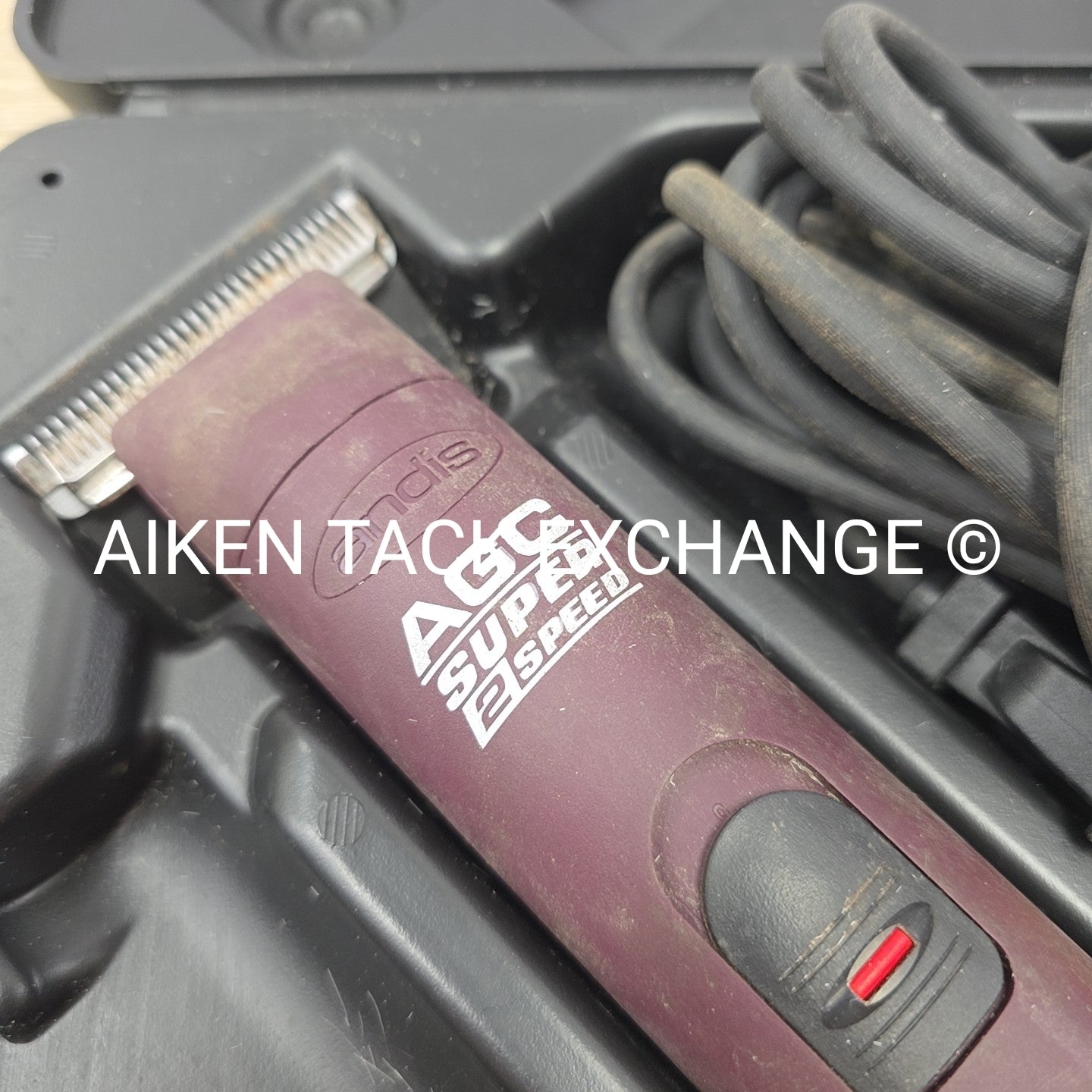 Andis AGC Super 2 Speed Clippers with T-84 Blade & Storage Case